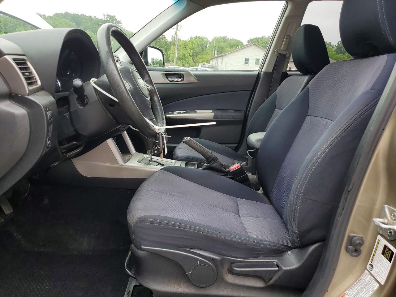 2009 Subaru Forester 2.5x Premium Gold vin: JF2SH63619H760152