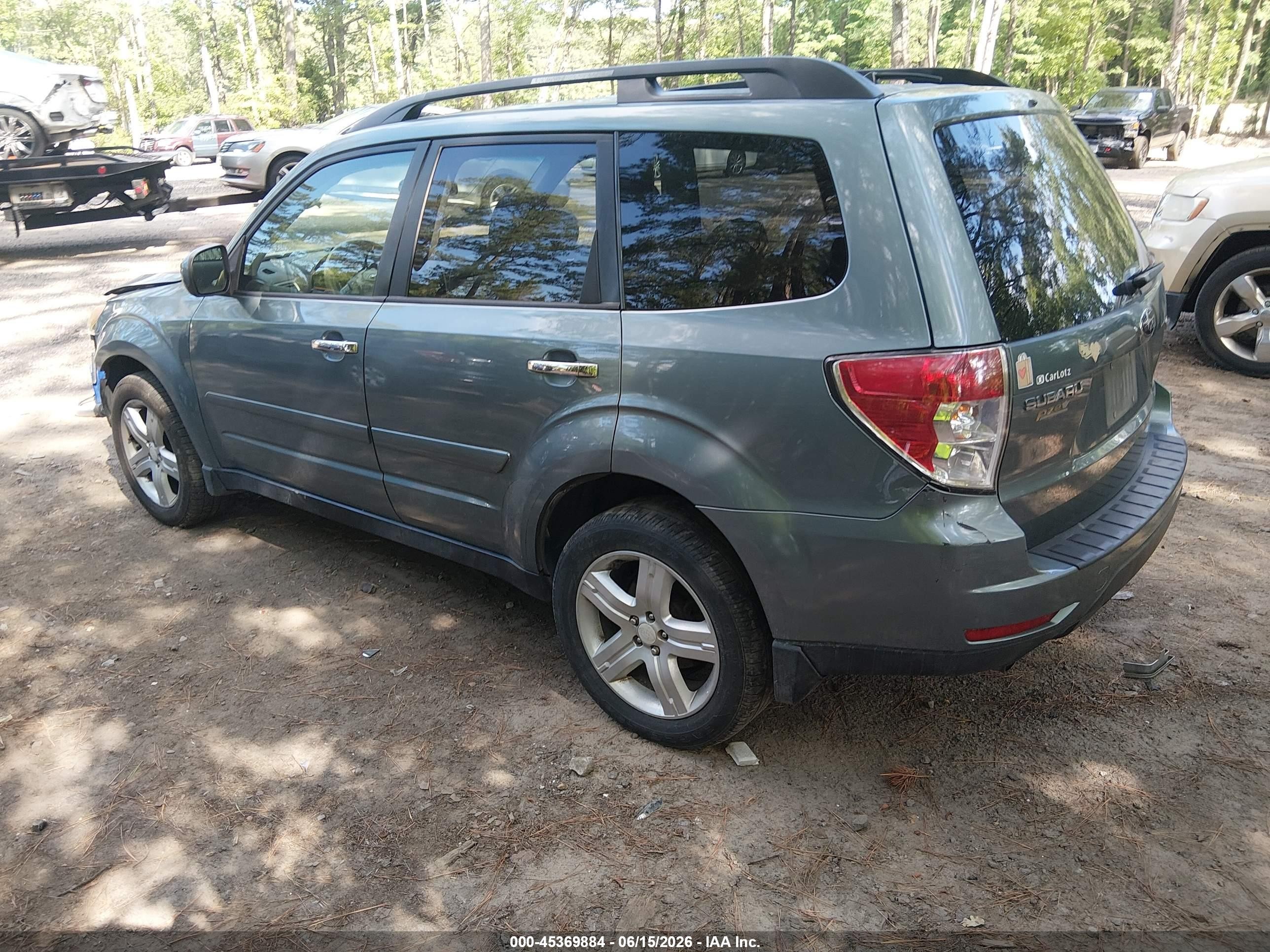 2009 Subaru Forester 2.5x Light Blue vin: JF2SH63619H771202
