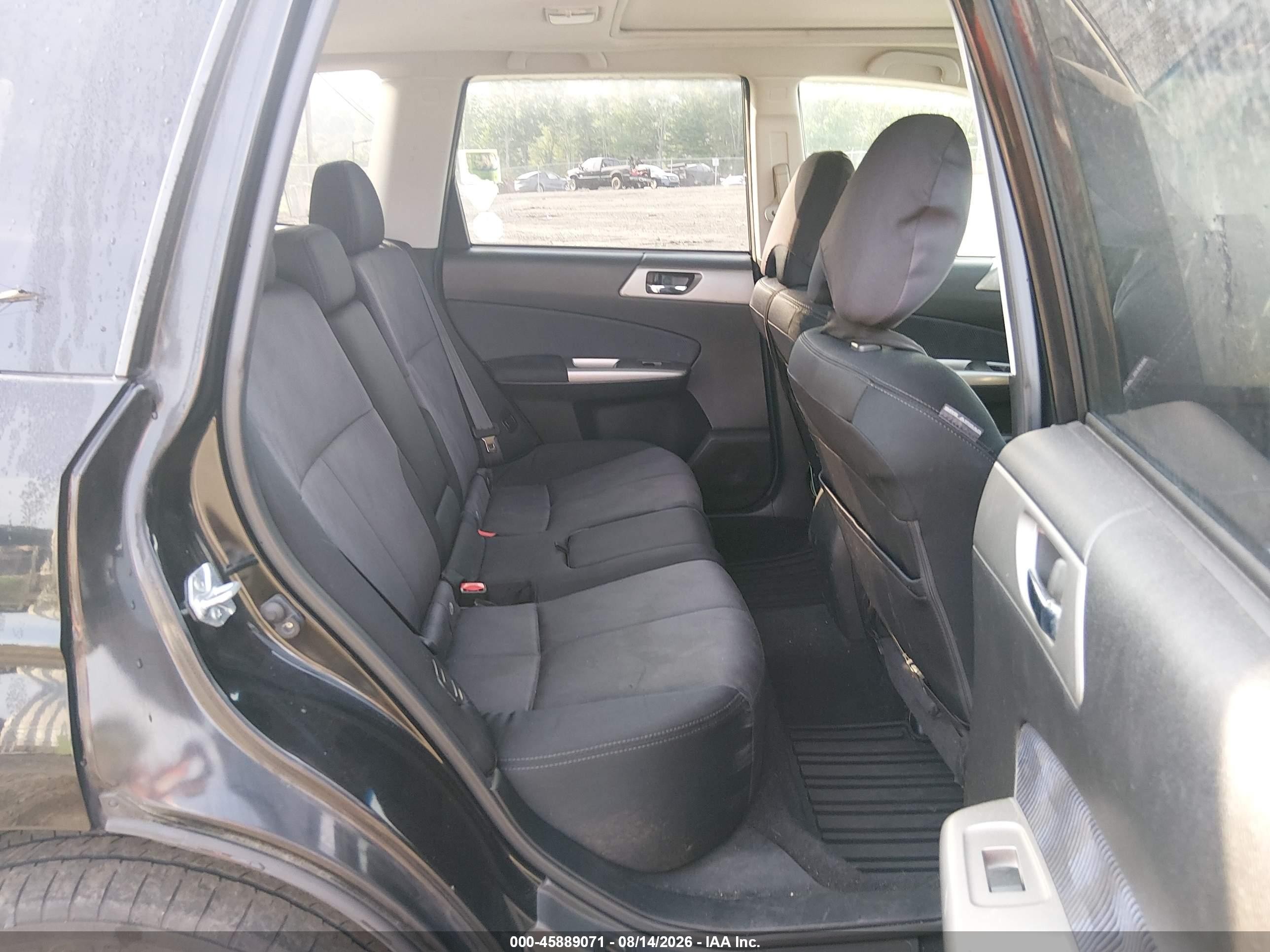 2009 Subaru Forester 2.5x Black vin: JF2SH63629H745076
