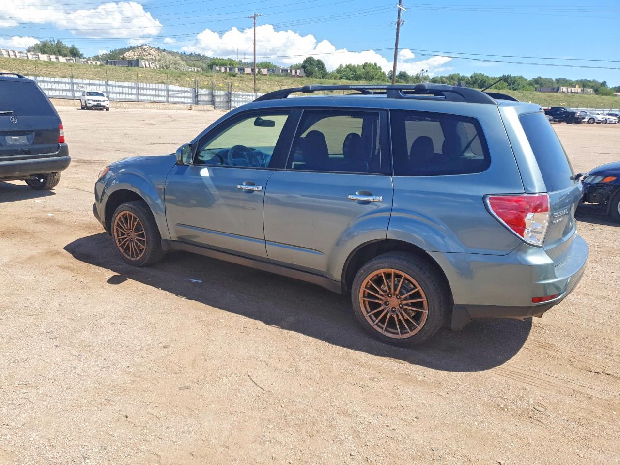 2009 Subaru Forester 2.5x Premium Blue vin: JF2SH63629H786839