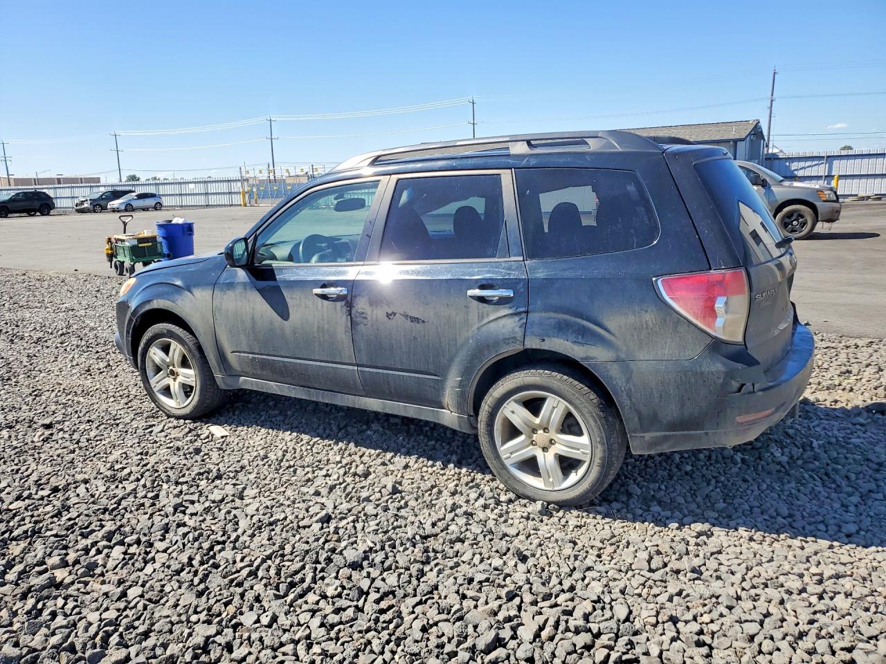 2009 Subaru Forester 2.5x Premium Black vin: JF2SH63639H706156