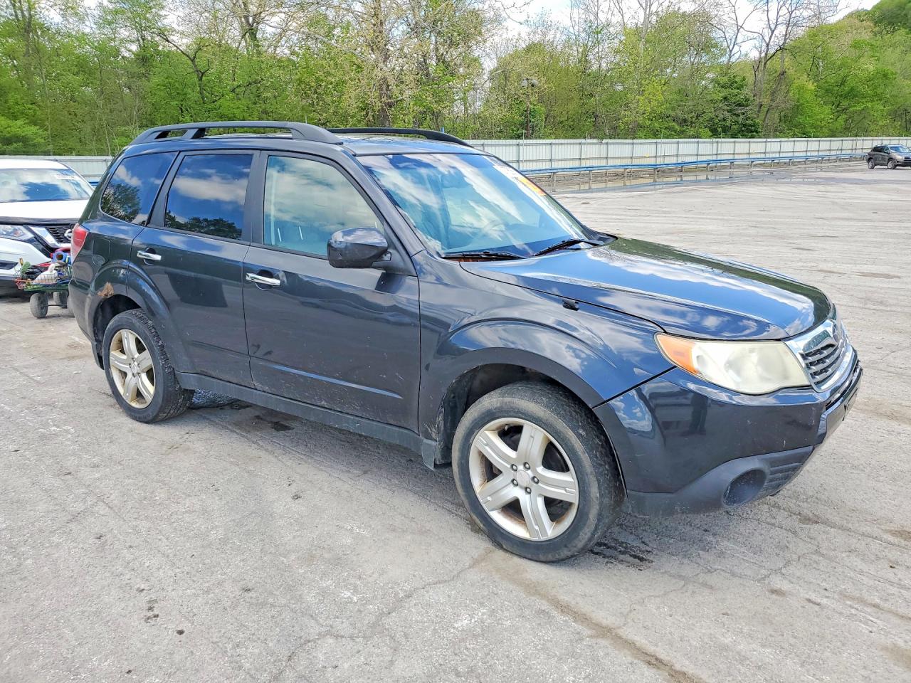 2009 Subaru Forester 2.5x Premium Gray vin: JF2SH63639H733826