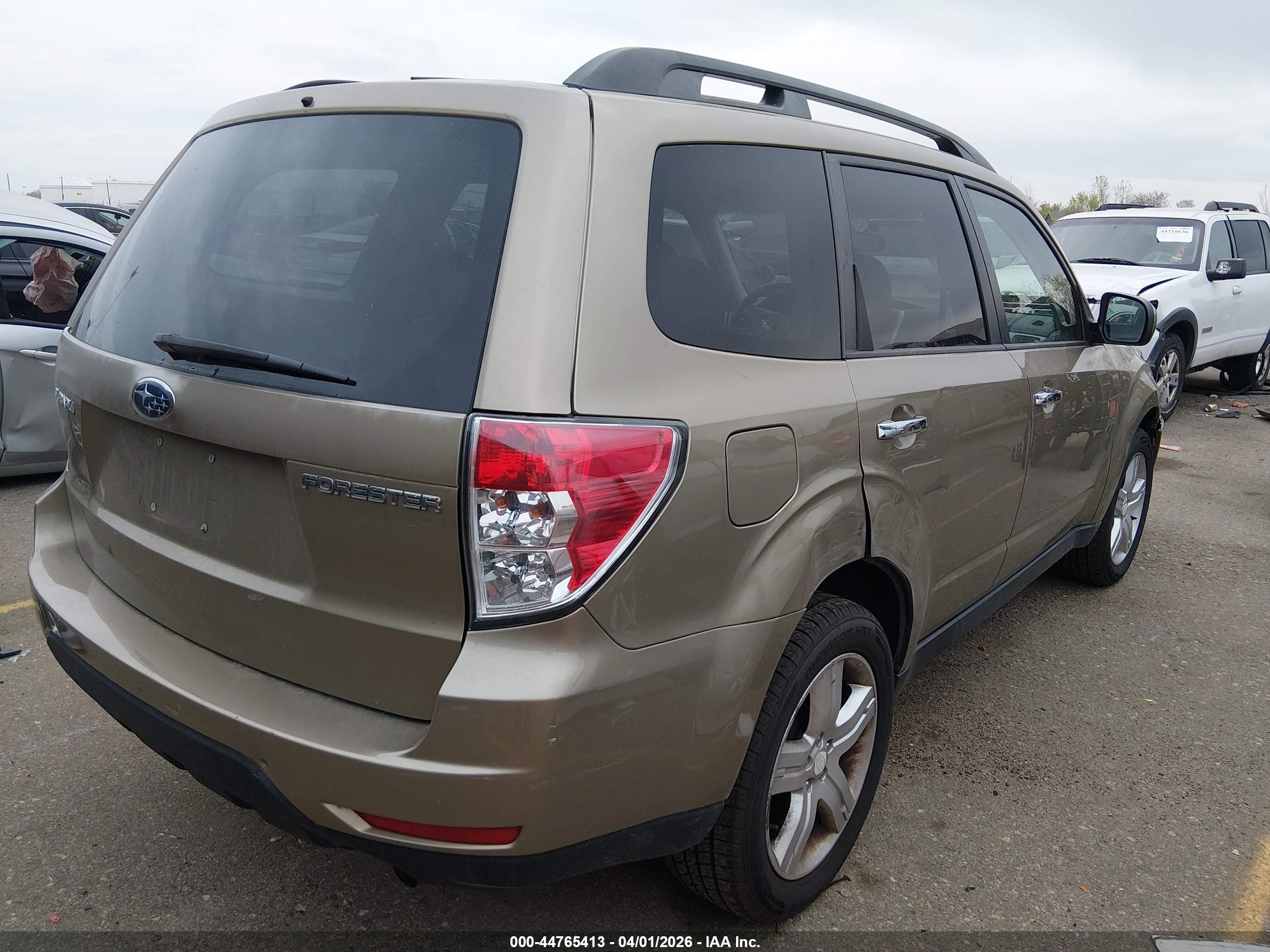 2009 Subaru Forester 2.5x Champagne vin: JF2SH63639H763280