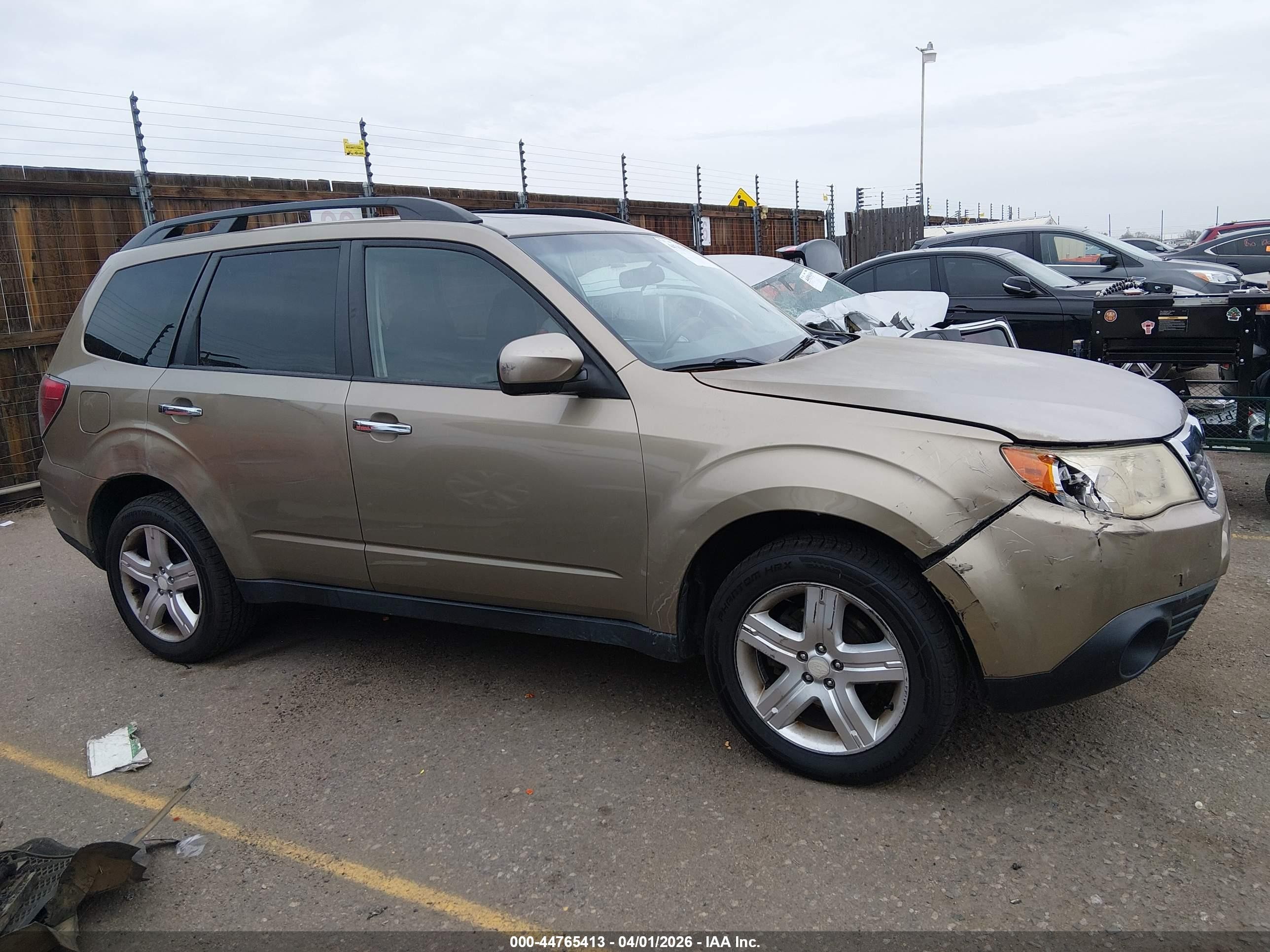 2009 Subaru Forester 2.5x Champagne vin: JF2SH63639H763280