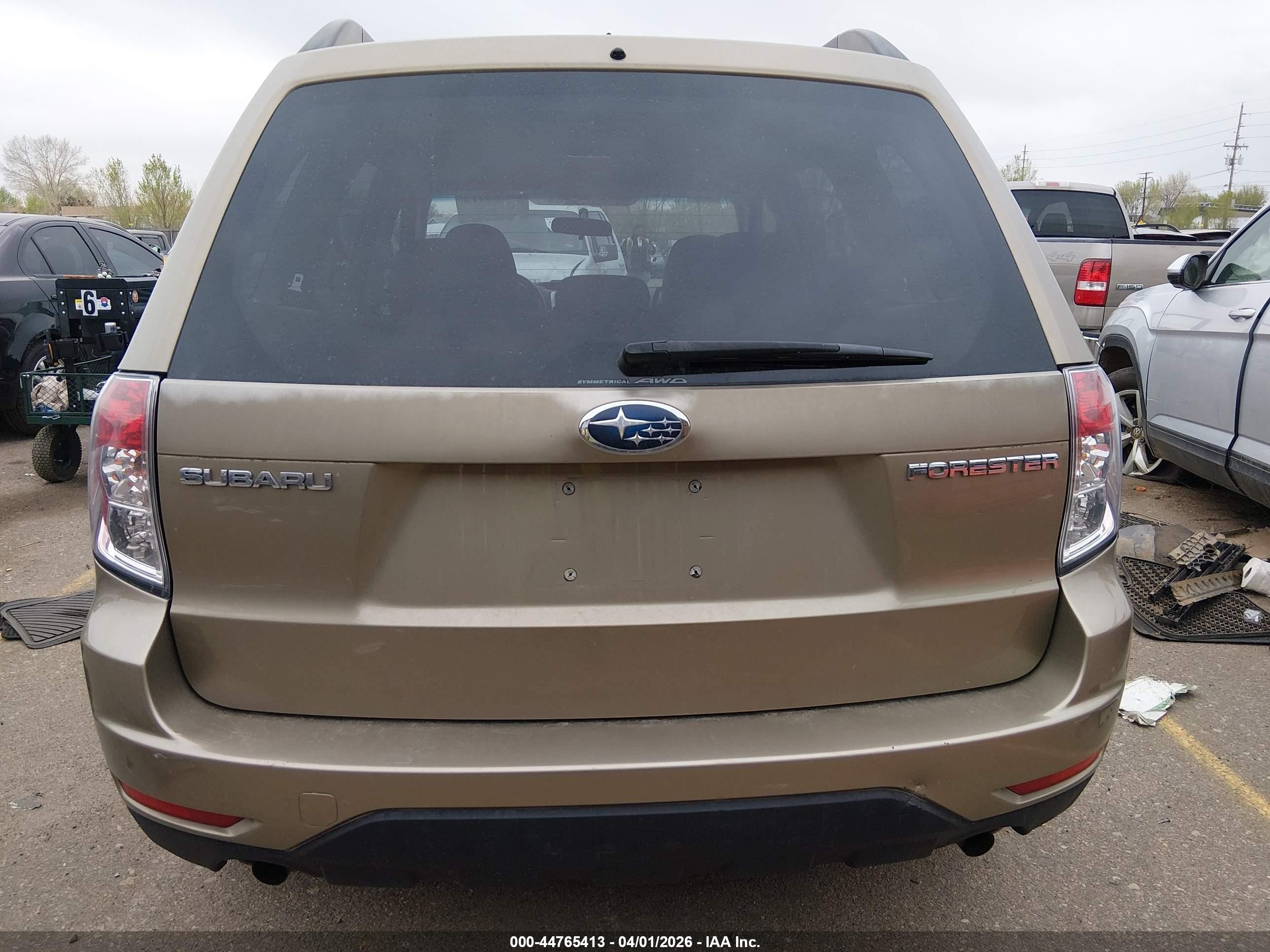 2009 Subaru Forester 2.5x Champagne vin: JF2SH63639H763280