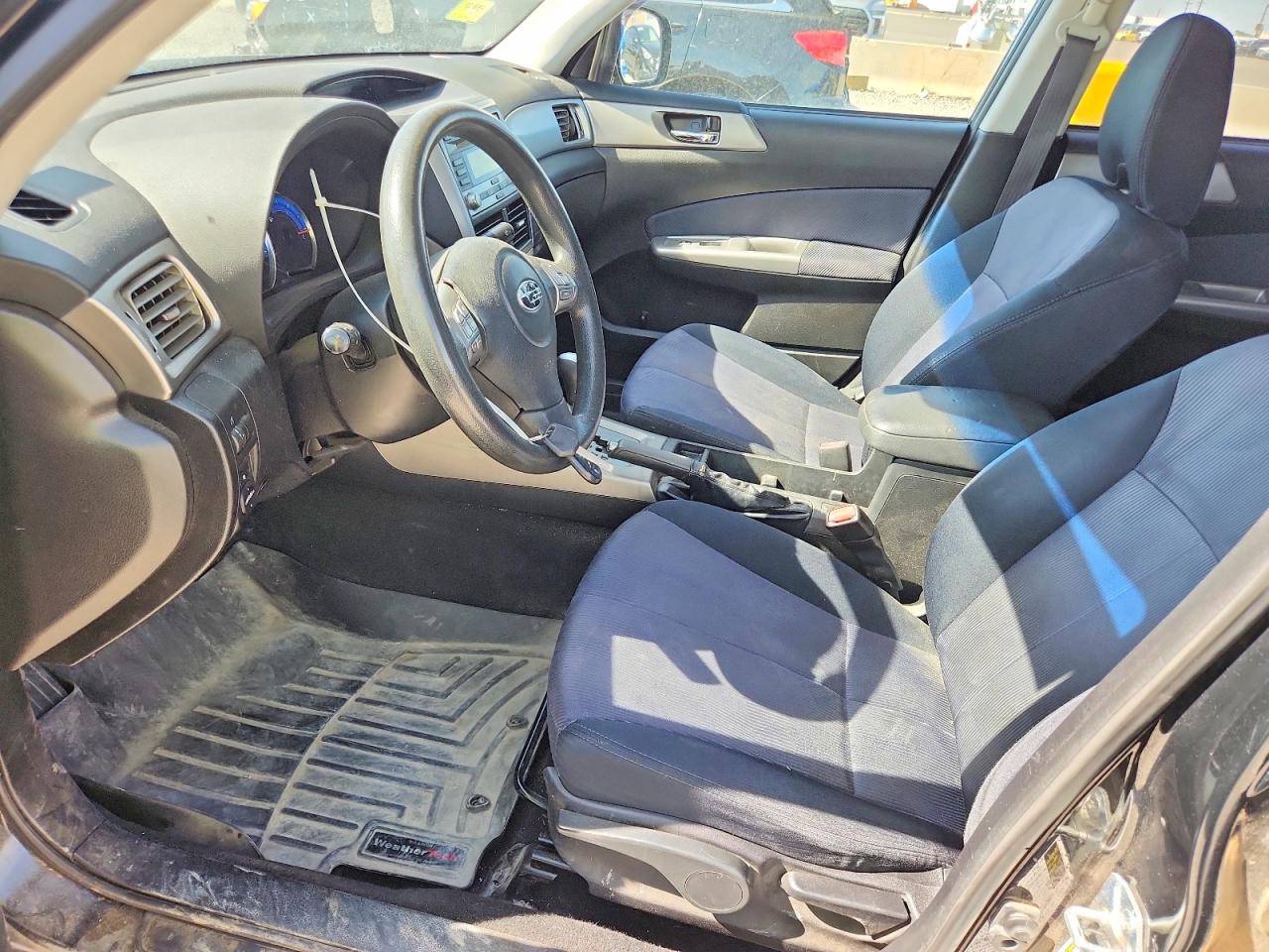 2009 Subaru Forester 2.5x Premium Black vin: JF2SH63639H789426