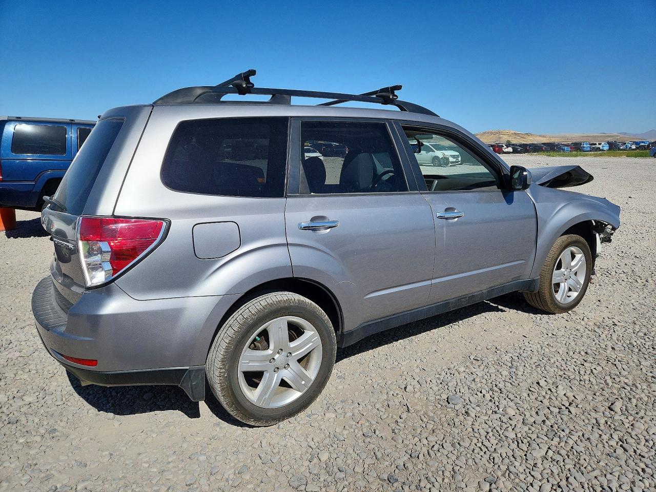 2009 Subaru Forester 2.5x Premium Серебряный vin: JF2SH63649G729466