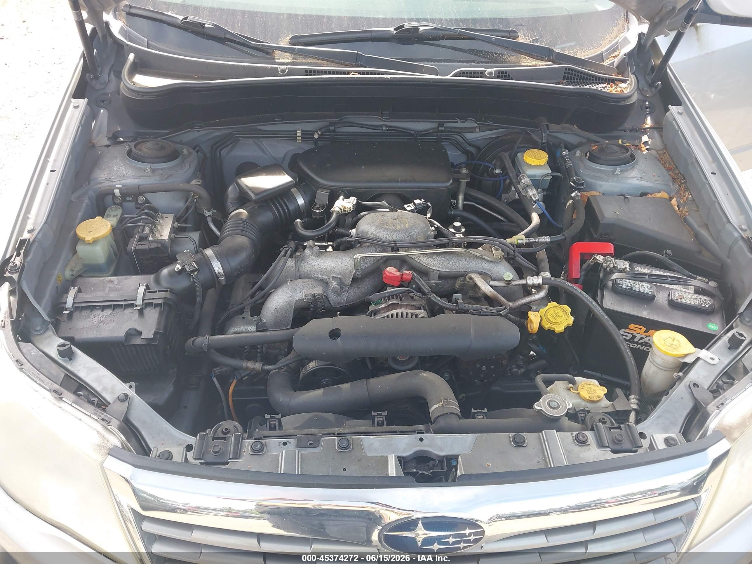 2009 Subaru Forester 2.5x Silver vin: JF2SH63649H728232