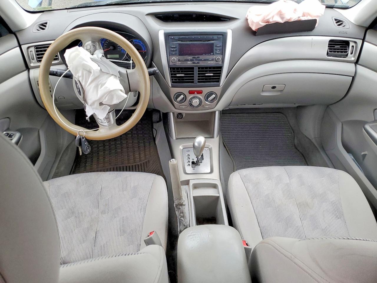2009 Subaru Forester 2.5x Premium Blue vin: JF2SH63649H765880