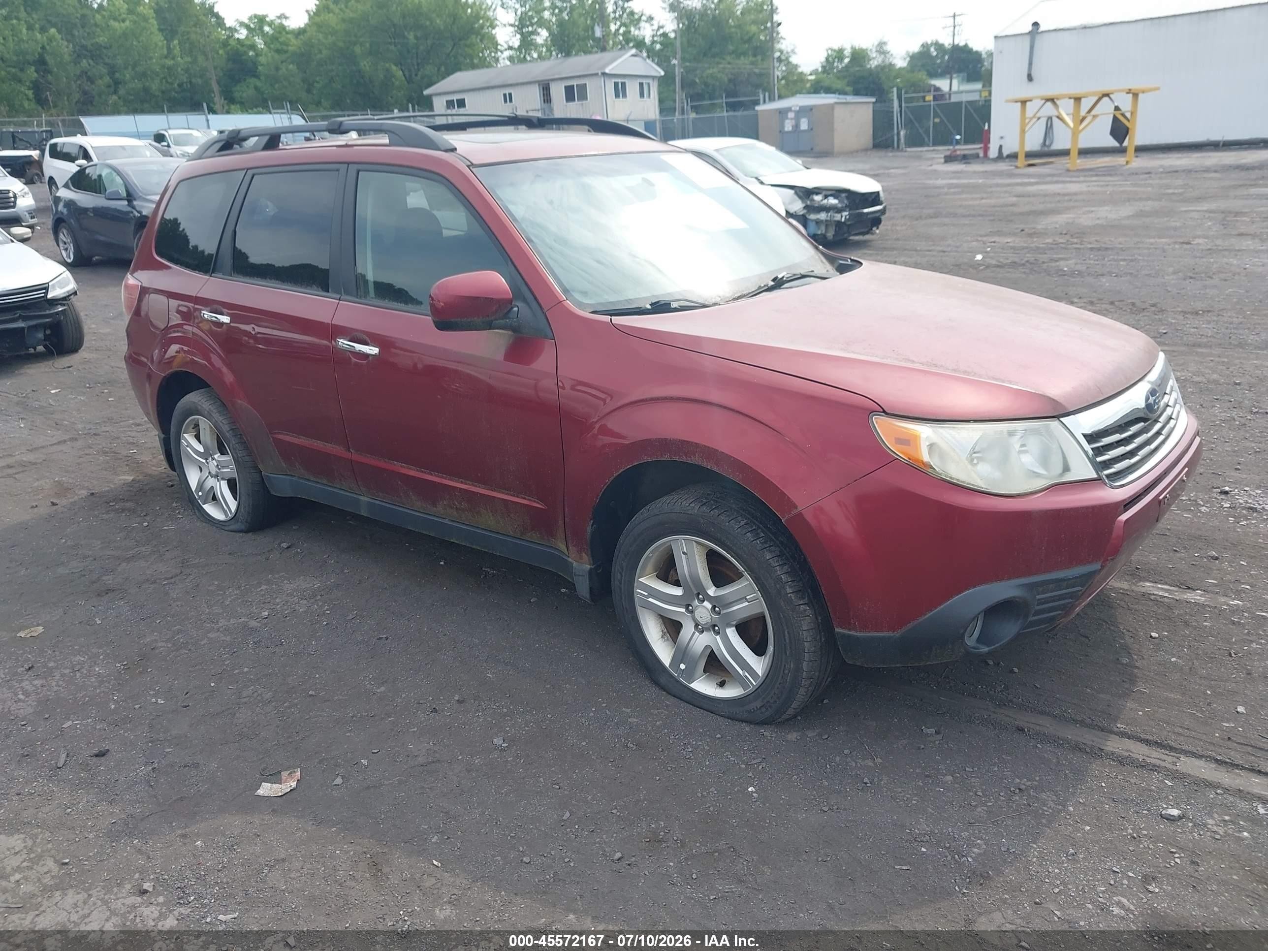 2009 Subaru Forester 2.5x Red vin: JF2SH63659G749015