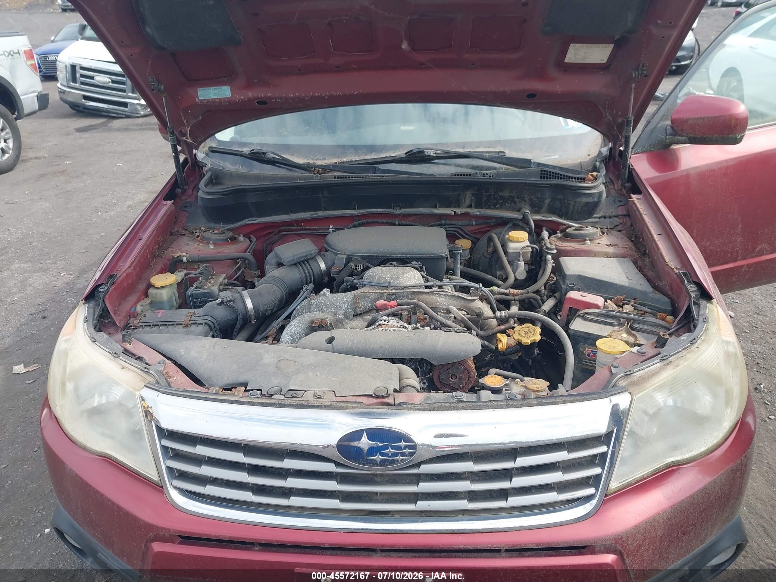 2009 Subaru Forester 2.5x Red vin: JF2SH63659G749015