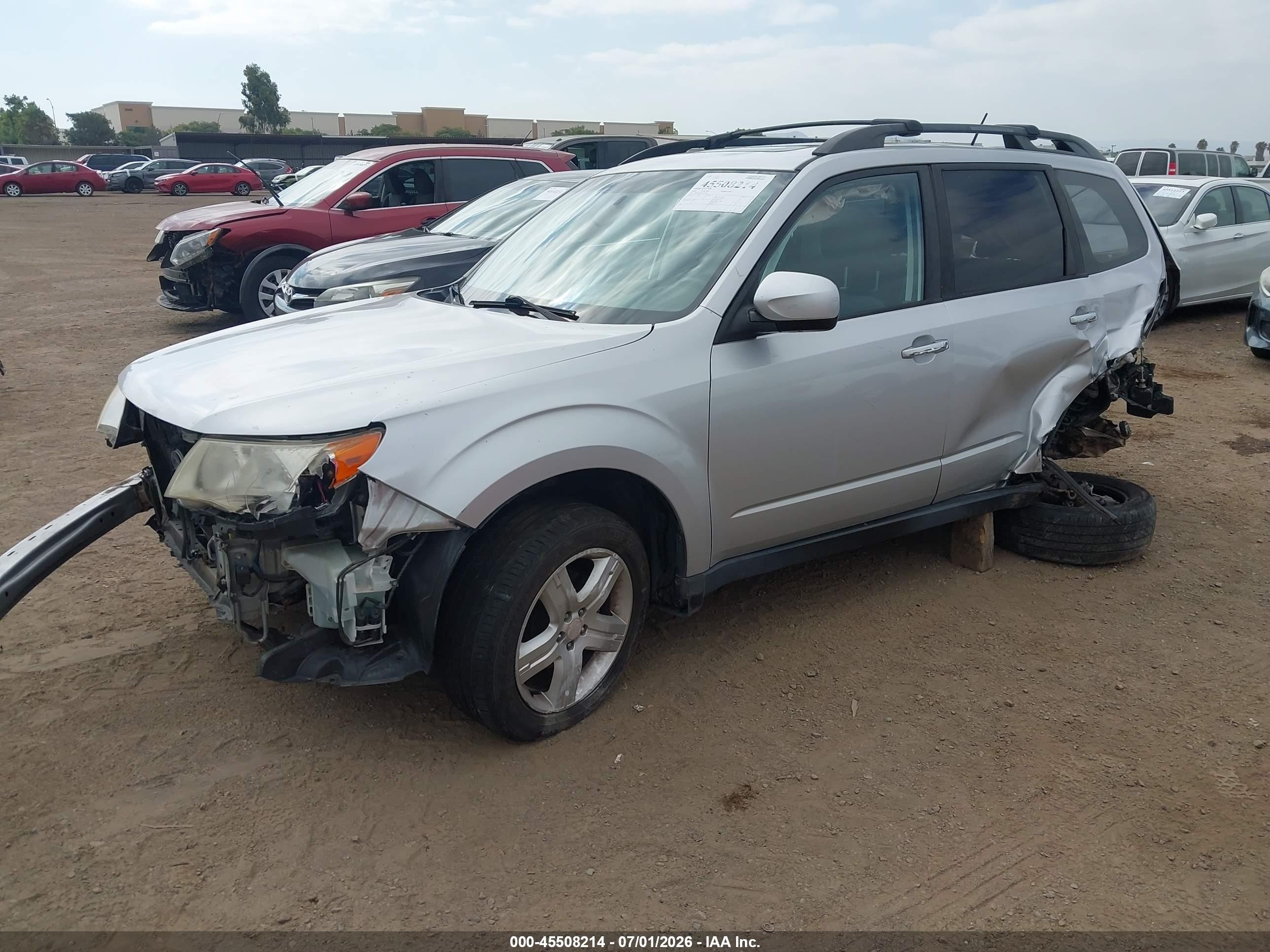 2009 Subaru Forester 2.5x Silver vin: JF2SH63659H758548
