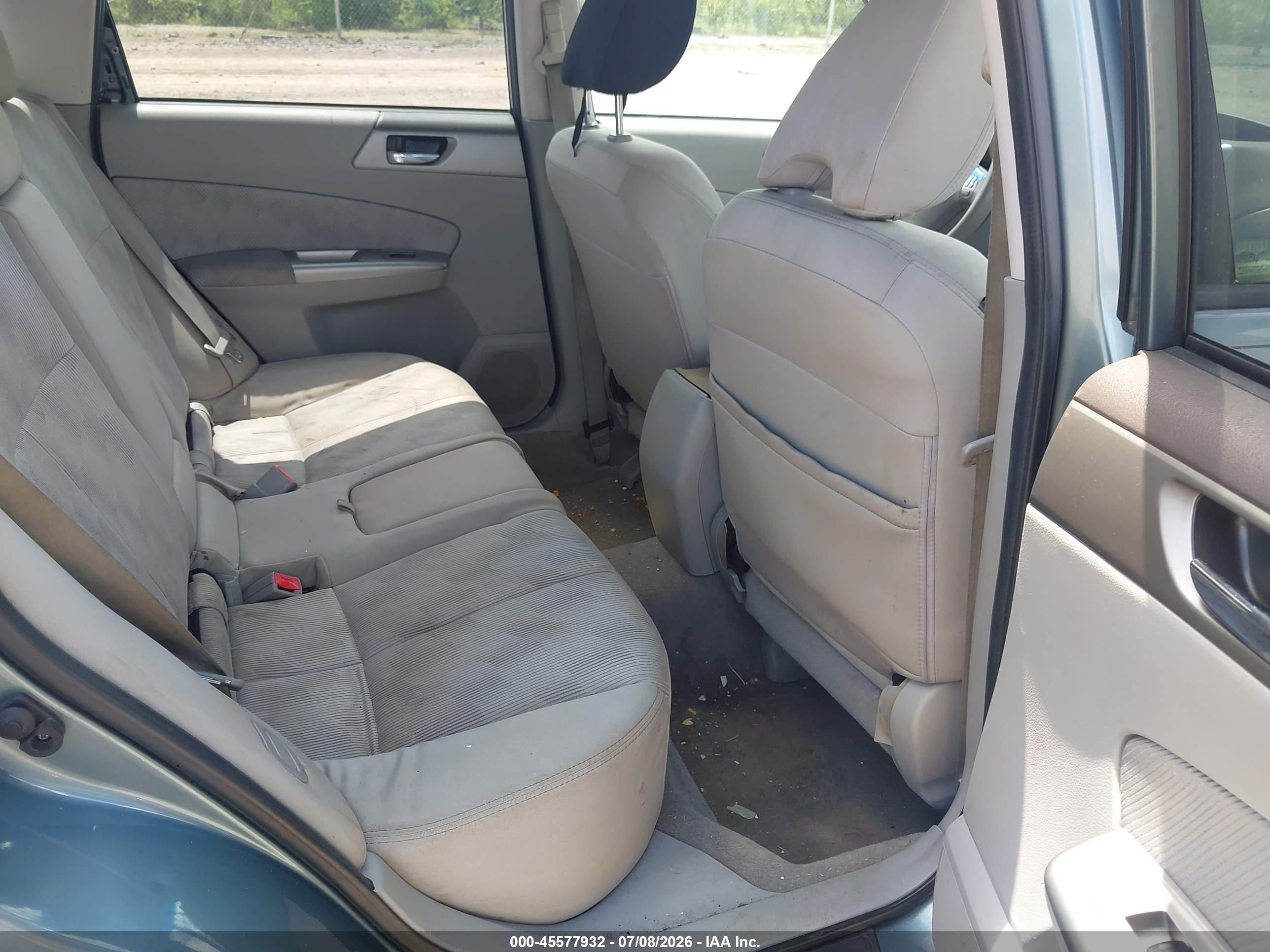 2009 Subaru Forester 2.5x Green vin: JF2SH63659H769694