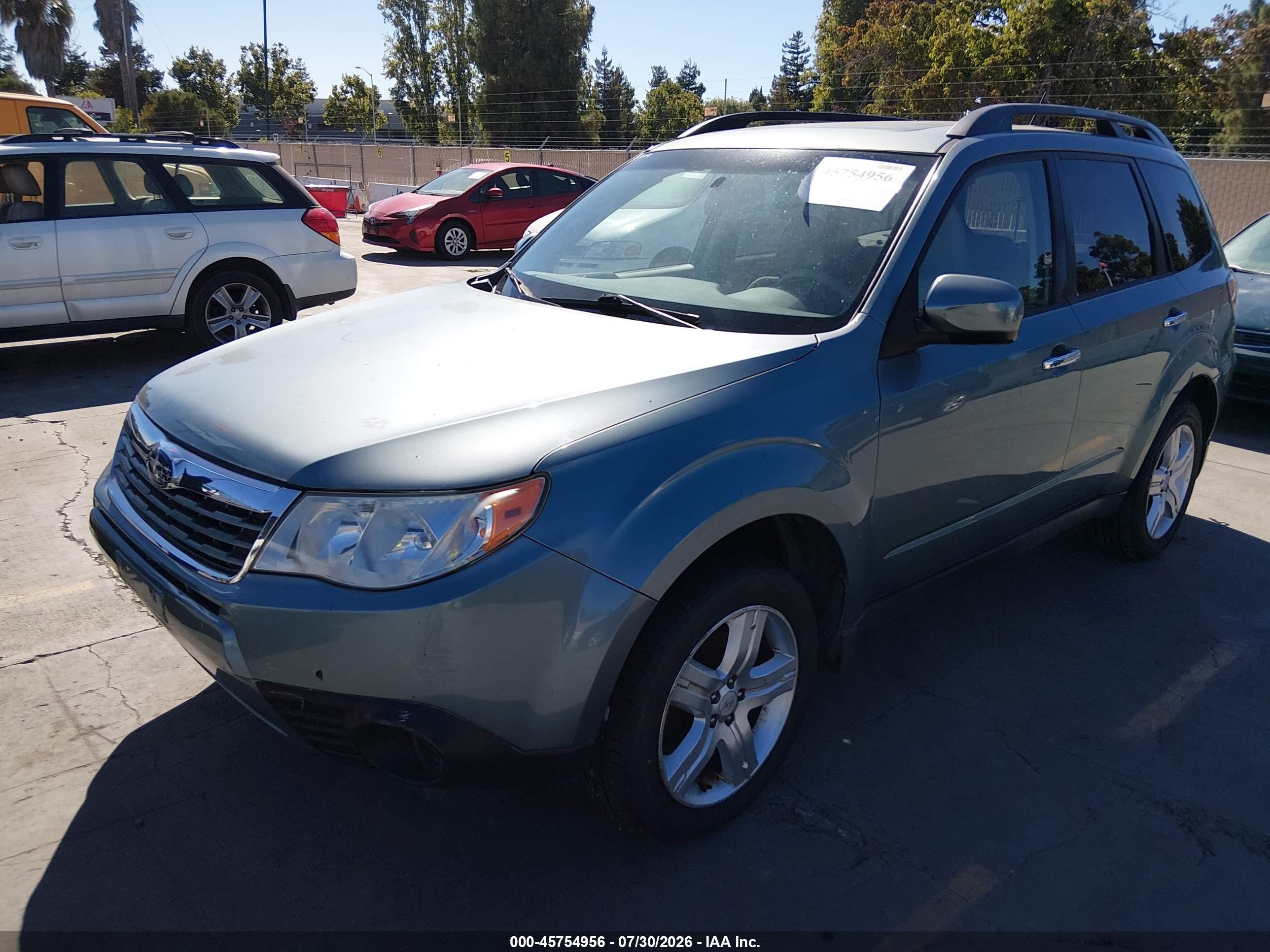 2009 Subaru Forester 2.5x Cream vin: JF2SH63669H716454