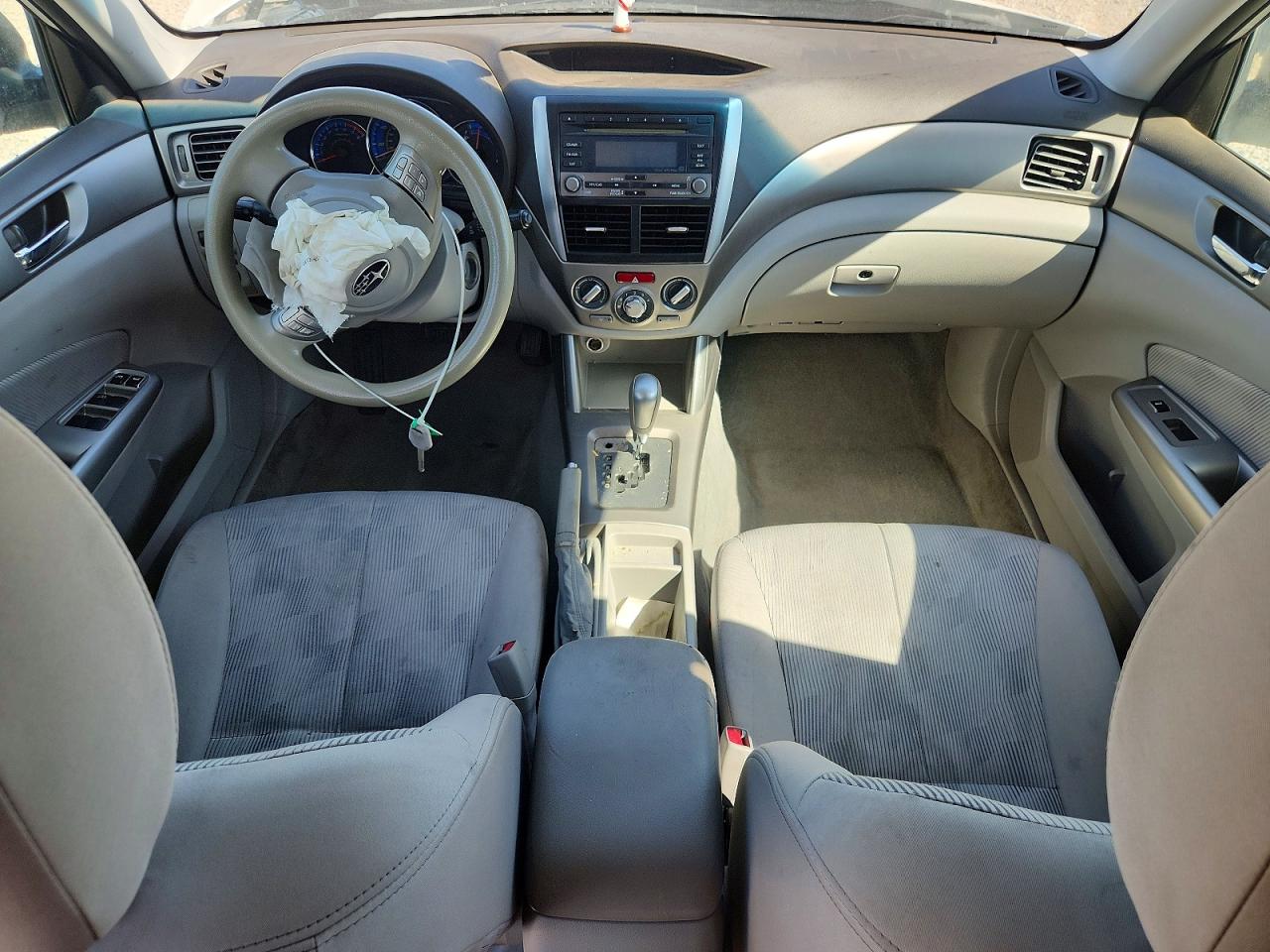 2009 Subaru Forester 2.5x Premium Белый vin: JF2SH63669H757991