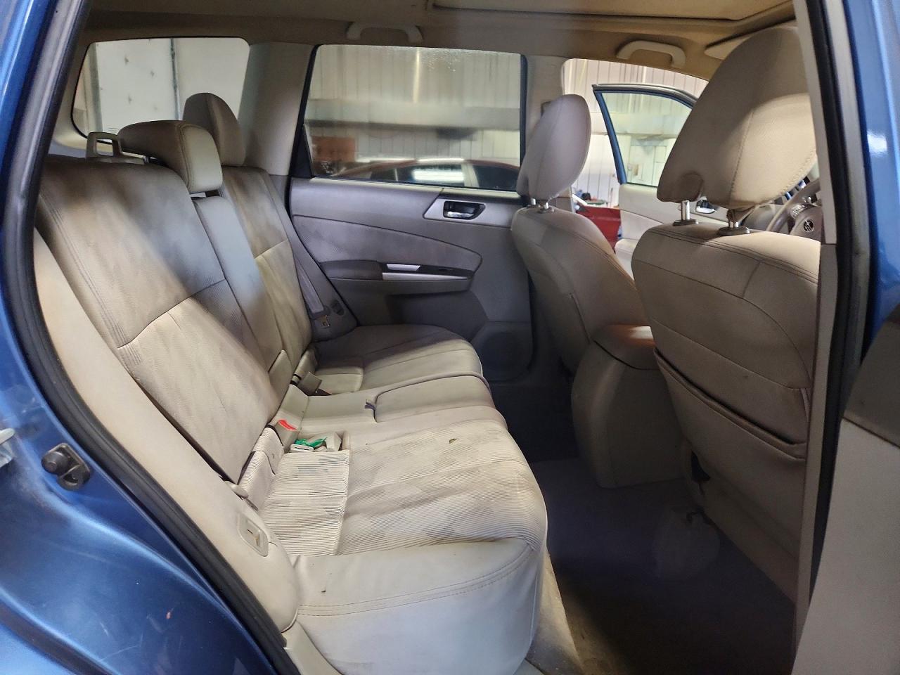 2009 Subaru Forester 2.5x Premium Blue vin: JF2SH63669H764939