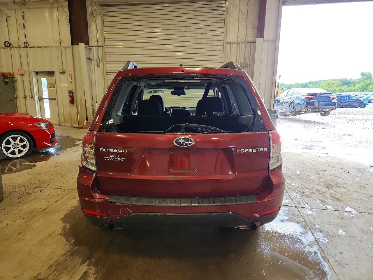 2009 Subaru Forester 2.5x Premium Burgundy vin: JF2SH63669H778002