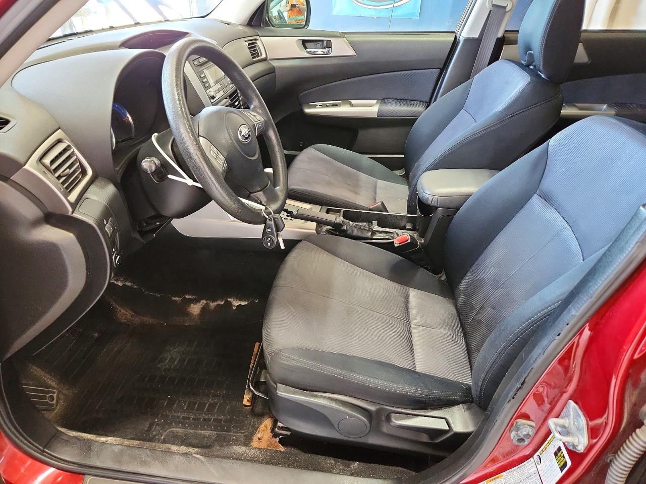 2009 Subaru Forester 2.5x Premium Burgundy vin: JF2SH63669H787217