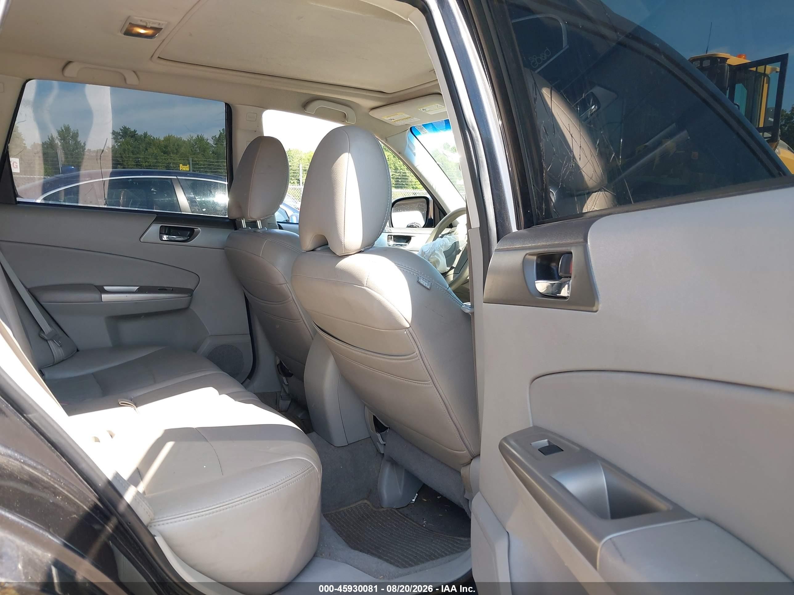 2009 Subaru Forester 2.5x Gray vin: JF2SH63679H710985