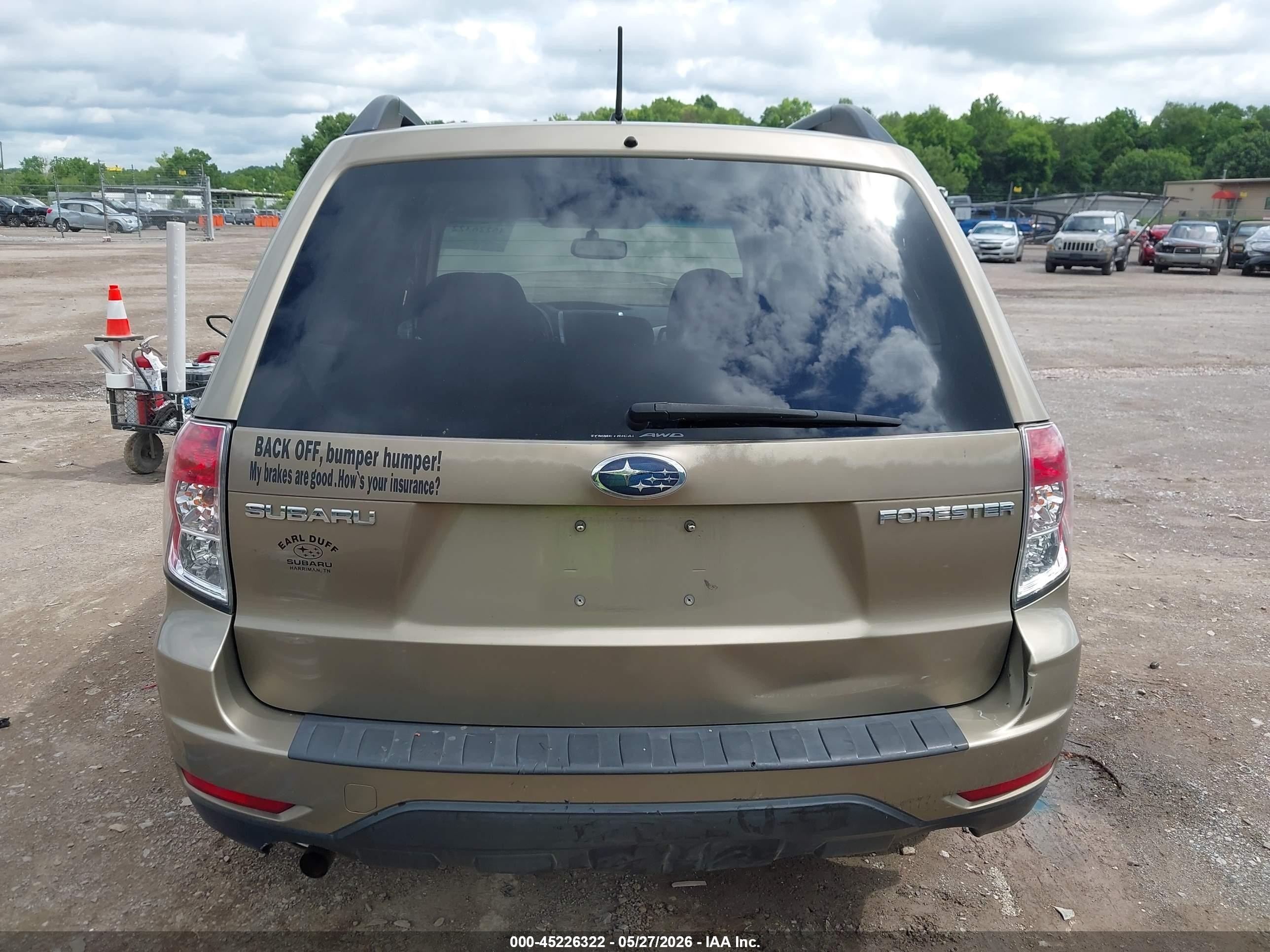 2009 Subaru Forester 2.5x Gold vin: JF2SH63679H721596