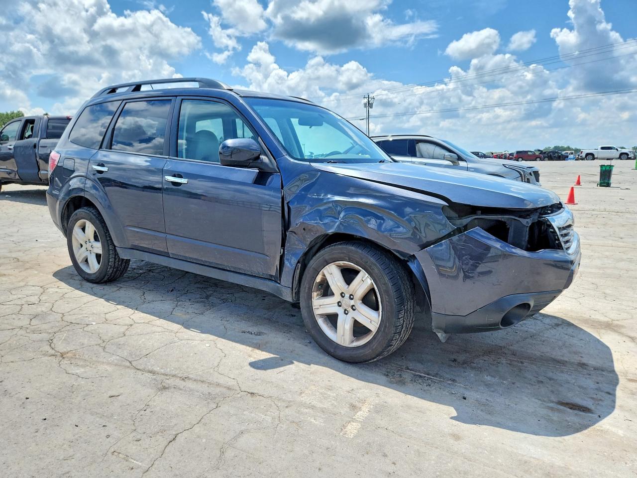 2009 Subaru Forester 2.5x Premium Gray vin: JF2SH63679H737426