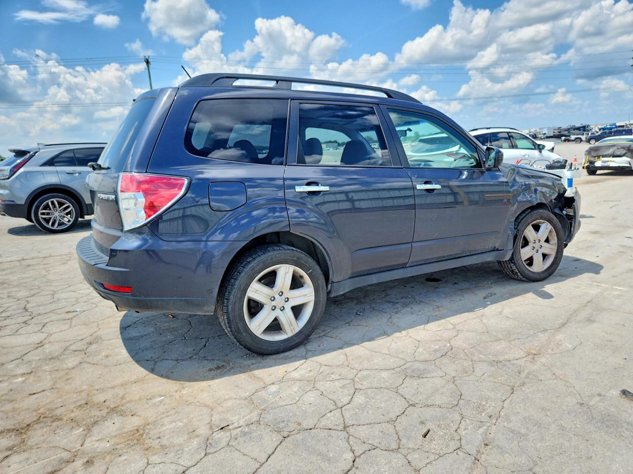 2009 Subaru Forester 2.5x Premium Gray vin: JF2SH63679H737426