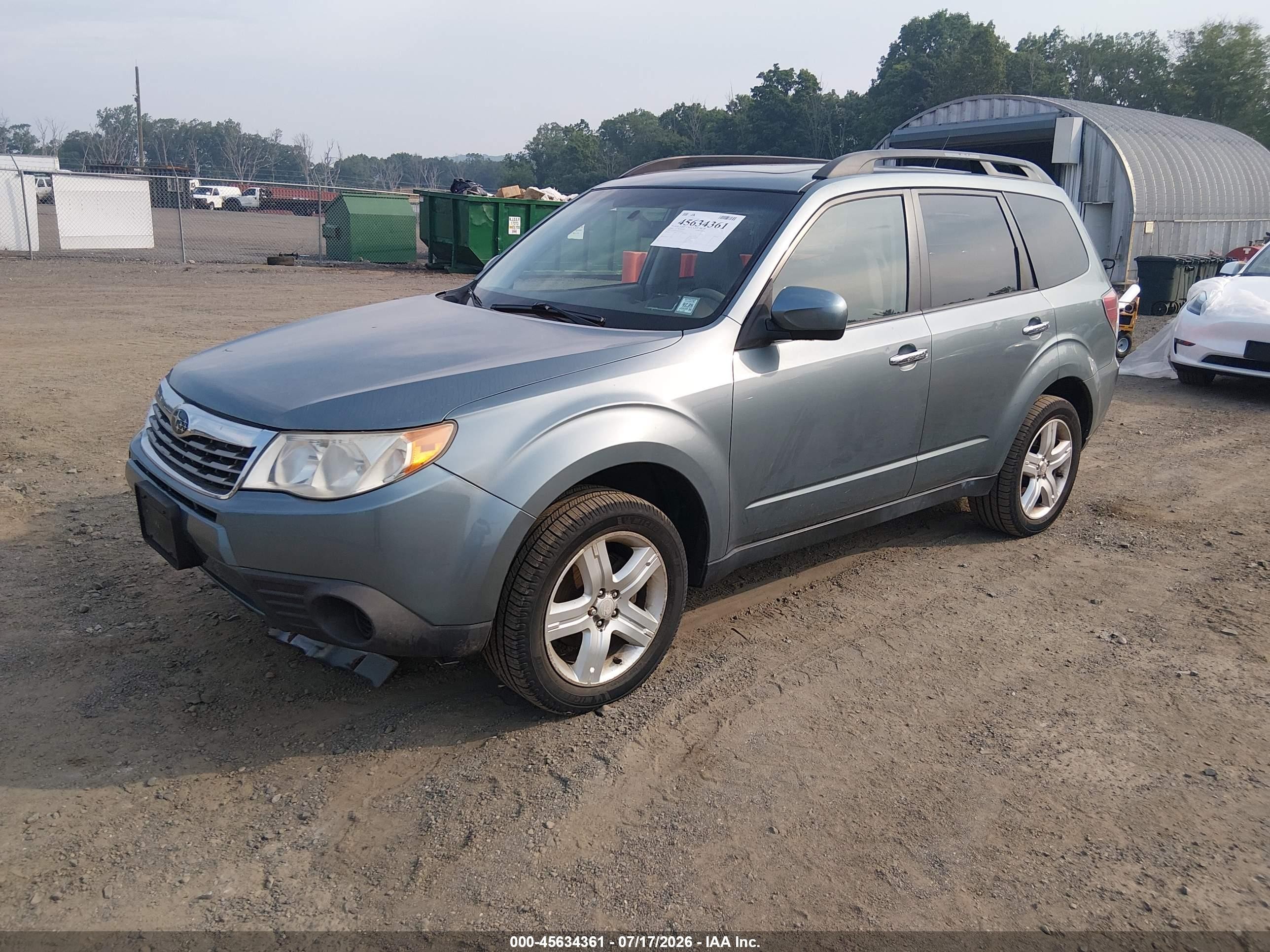 2009 Subaru Forester 2.5x Blue vin: JF2SH63679H784195