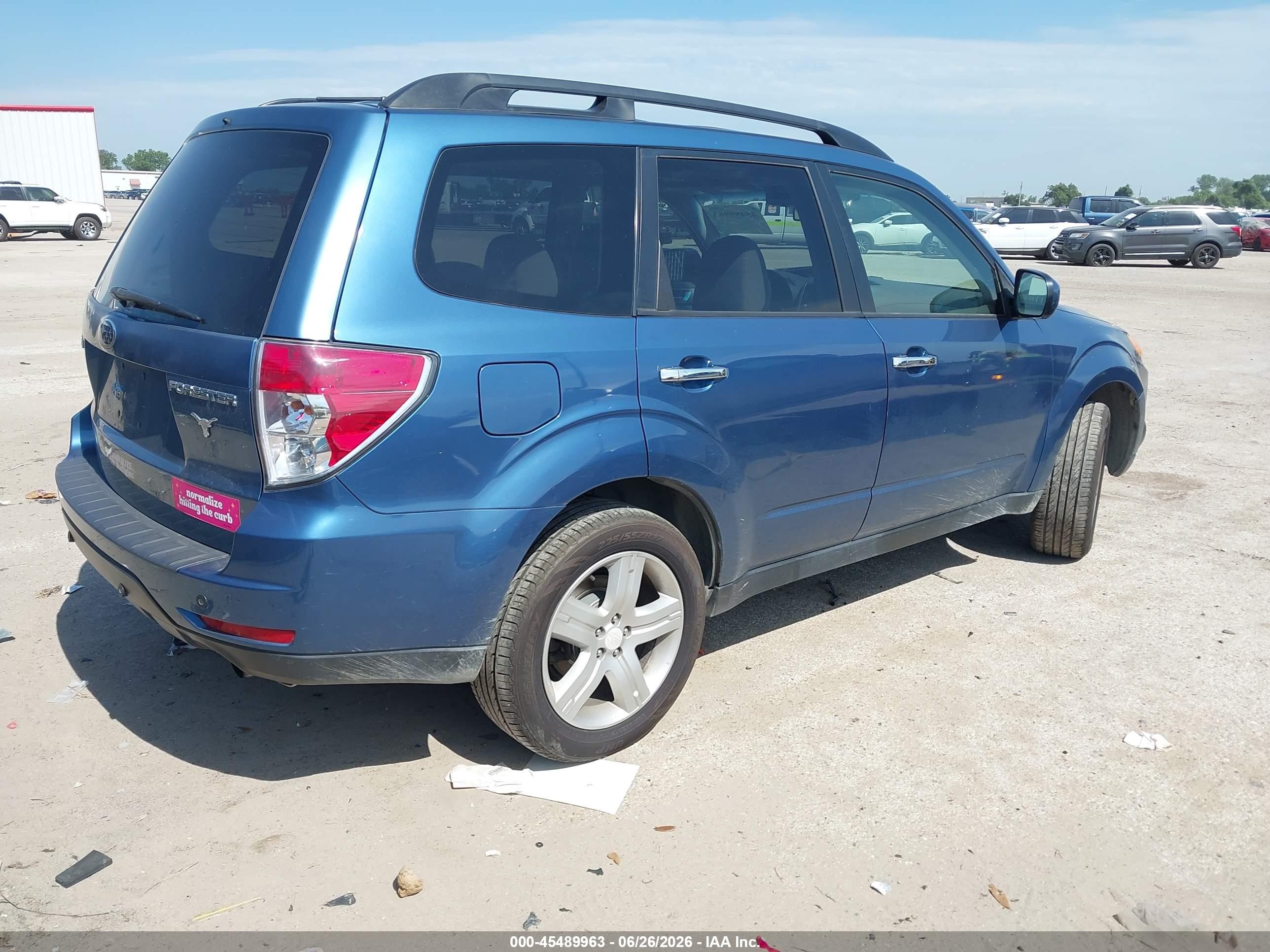 2009 Subaru Forester 2.5x Blue vin: JF2SH63679H795066