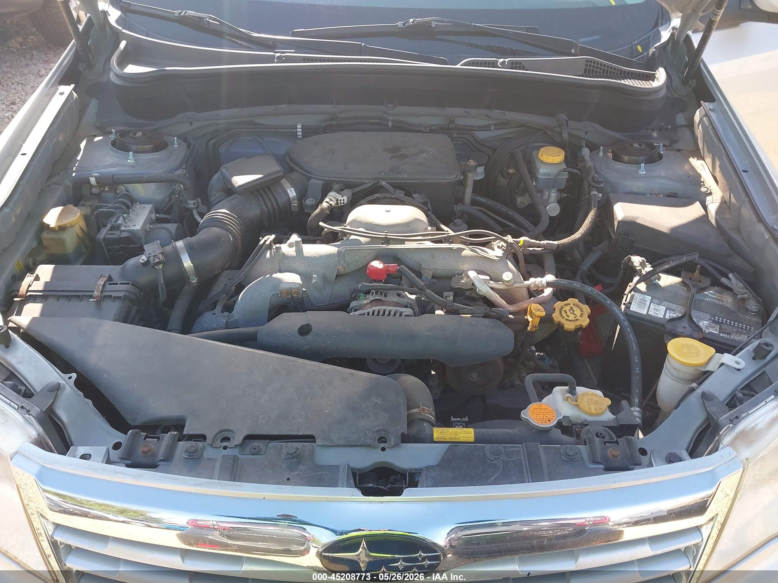 2009 Subaru Forester 2.5x Silver vin: JF2SH63689G714811