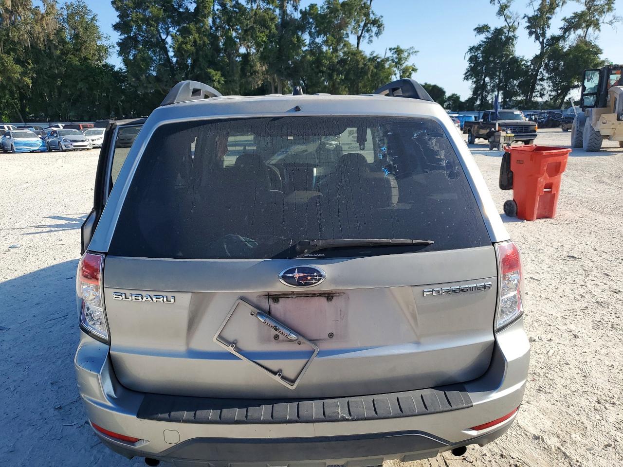 2009 Subaru Forester 2.5x Premium Silver vin: JF2SH63689H706623