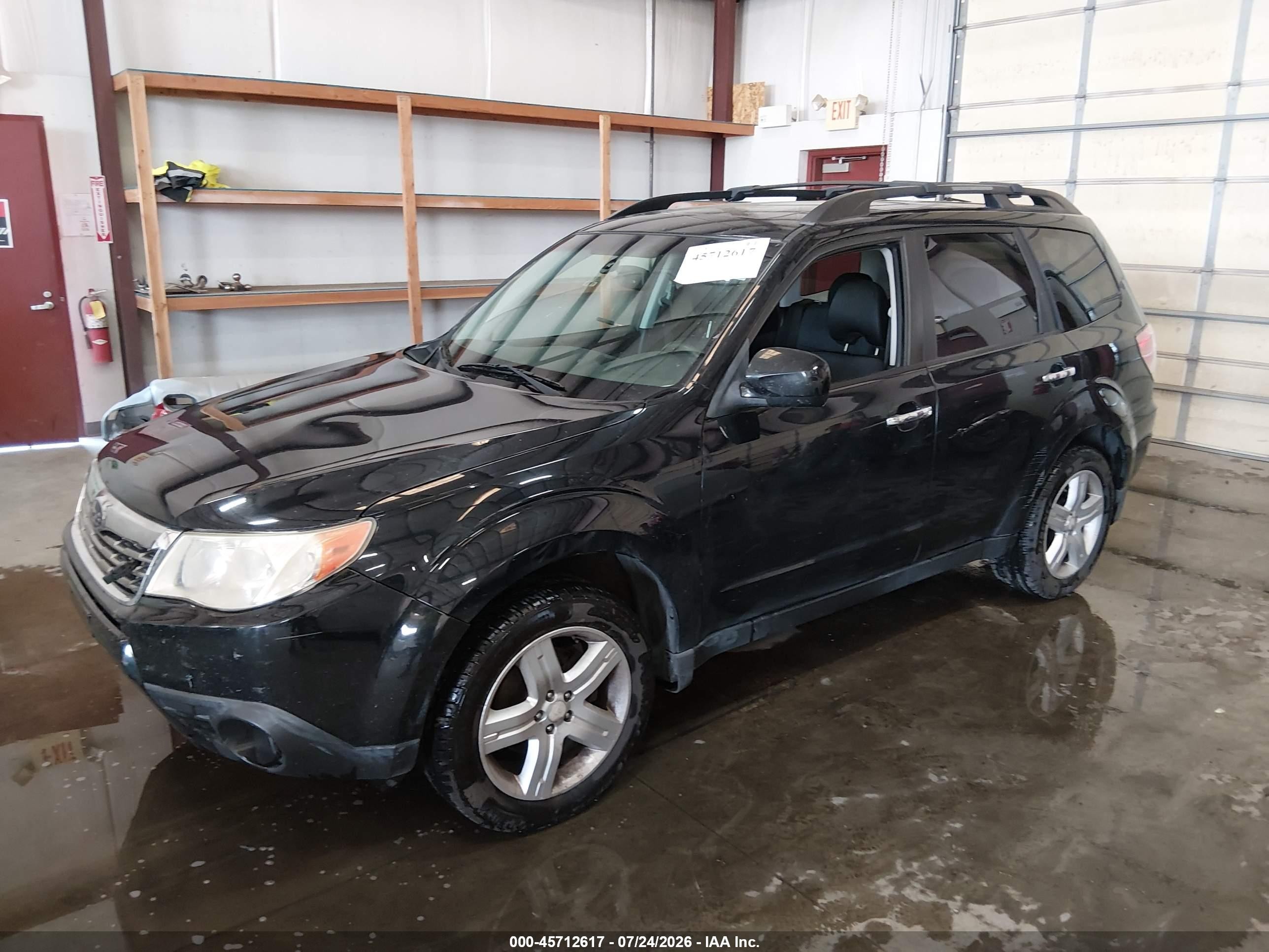 2009 Subaru Forester 2.5x Black vin: JF2SH63689H709215