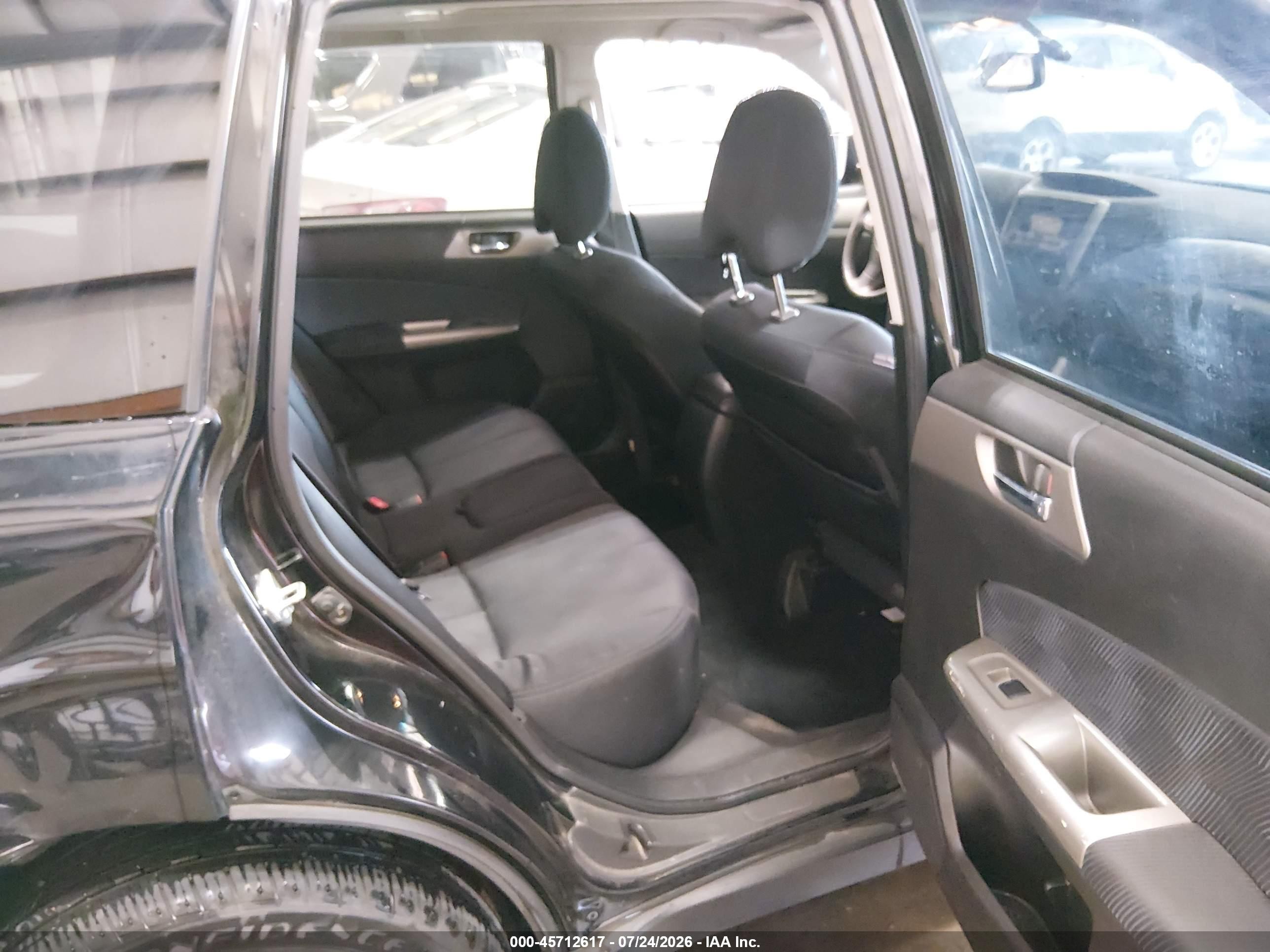 2009 Subaru Forester 2.5x Black vin: JF2SH63689H709215