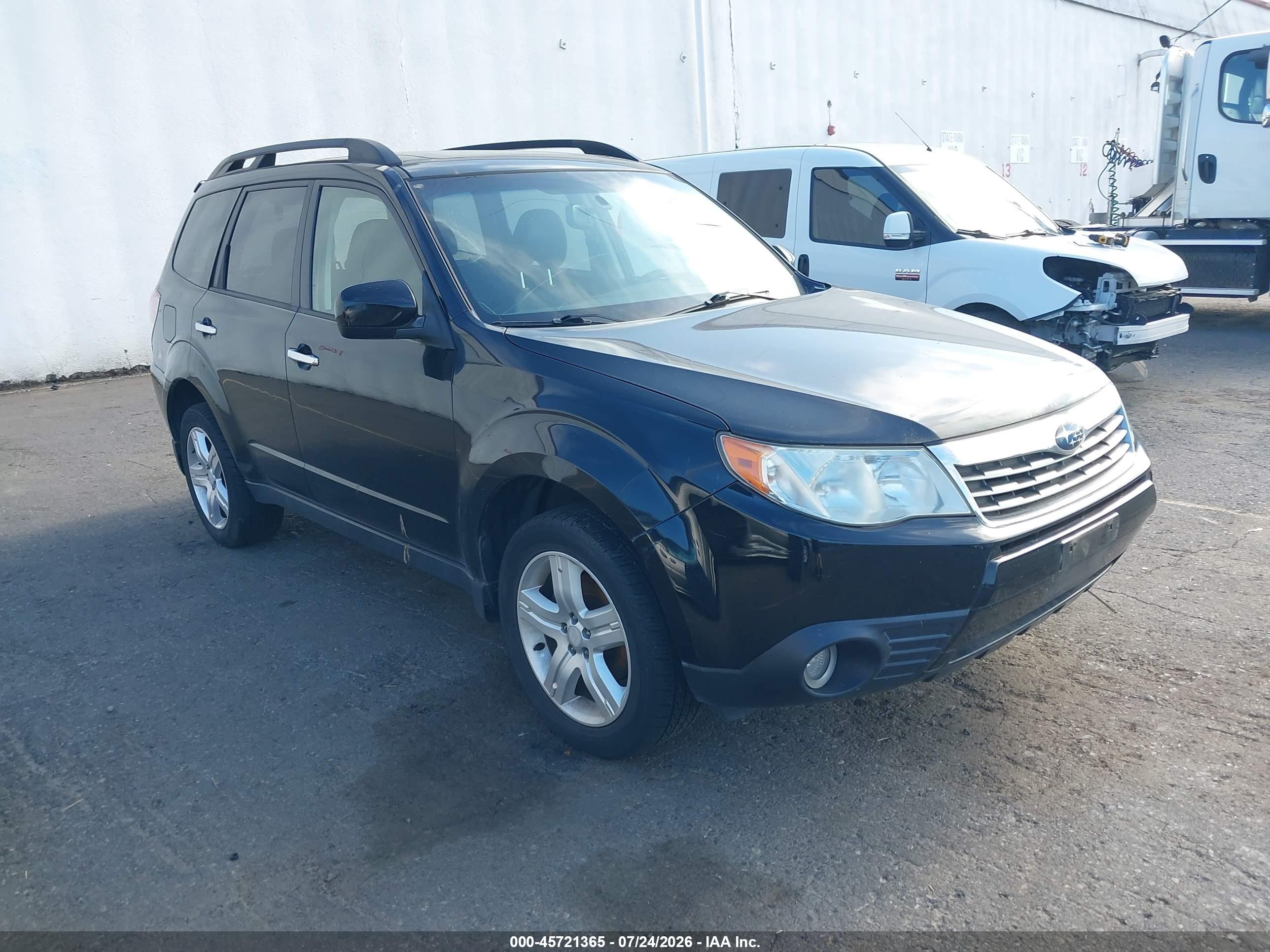 2009 Subaru Forester 2.5x Black vin: JF2SH63689H739962