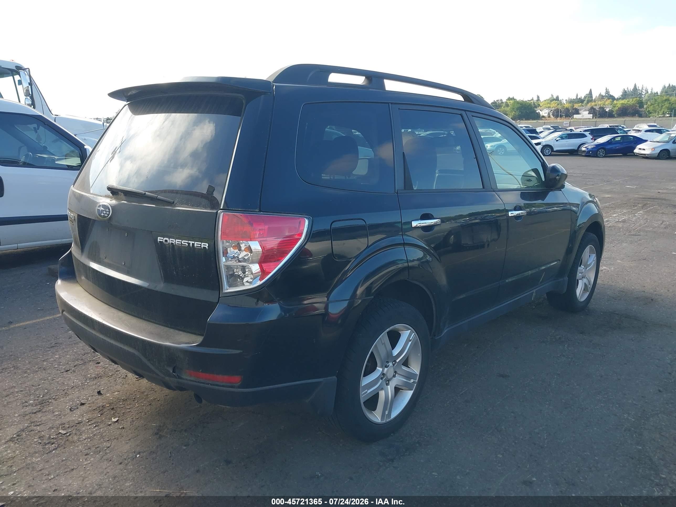 2009 Subaru Forester 2.5x Black vin: JF2SH63689H739962