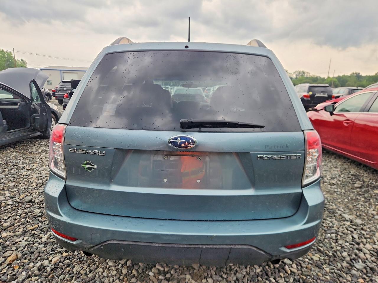 2009 Subaru Forester 2.5x Premium Turquoise vin: JF2SH63689H769320