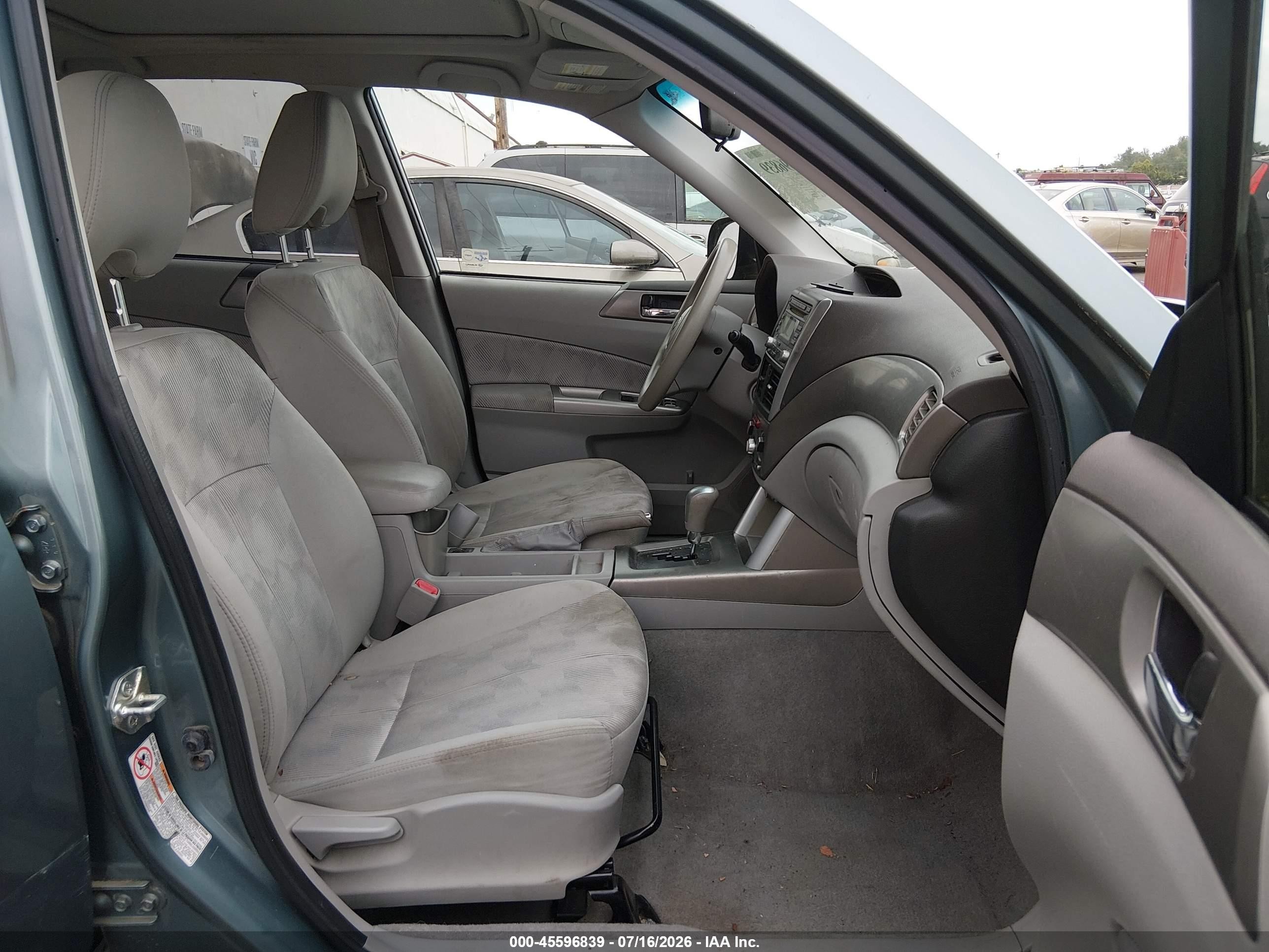 2009 Subaru Forester 2.5x Light Blue vin: JF2SH63689H789289