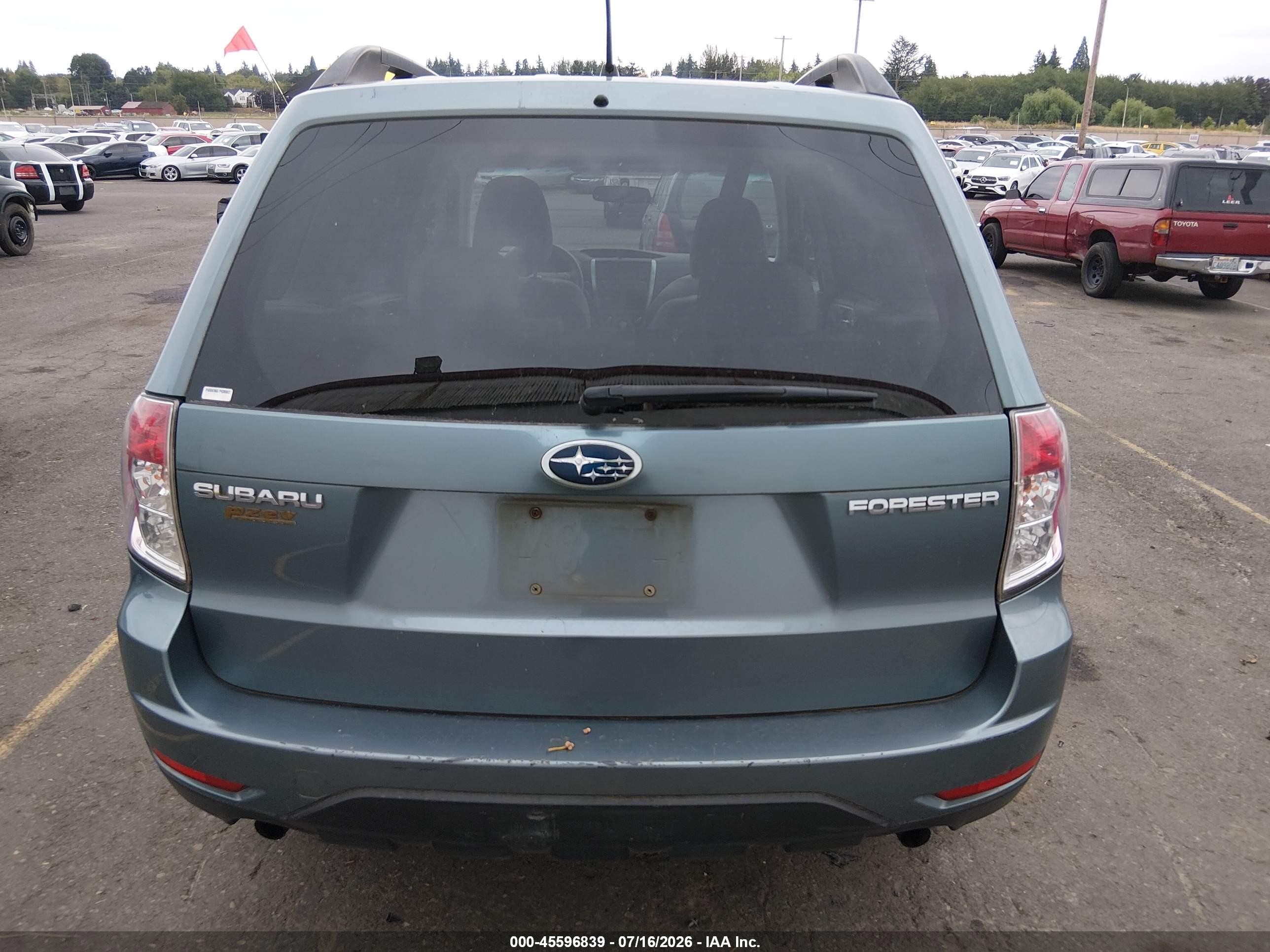 2009 Subaru Forester 2.5x Light Blue vin: JF2SH63689H789289