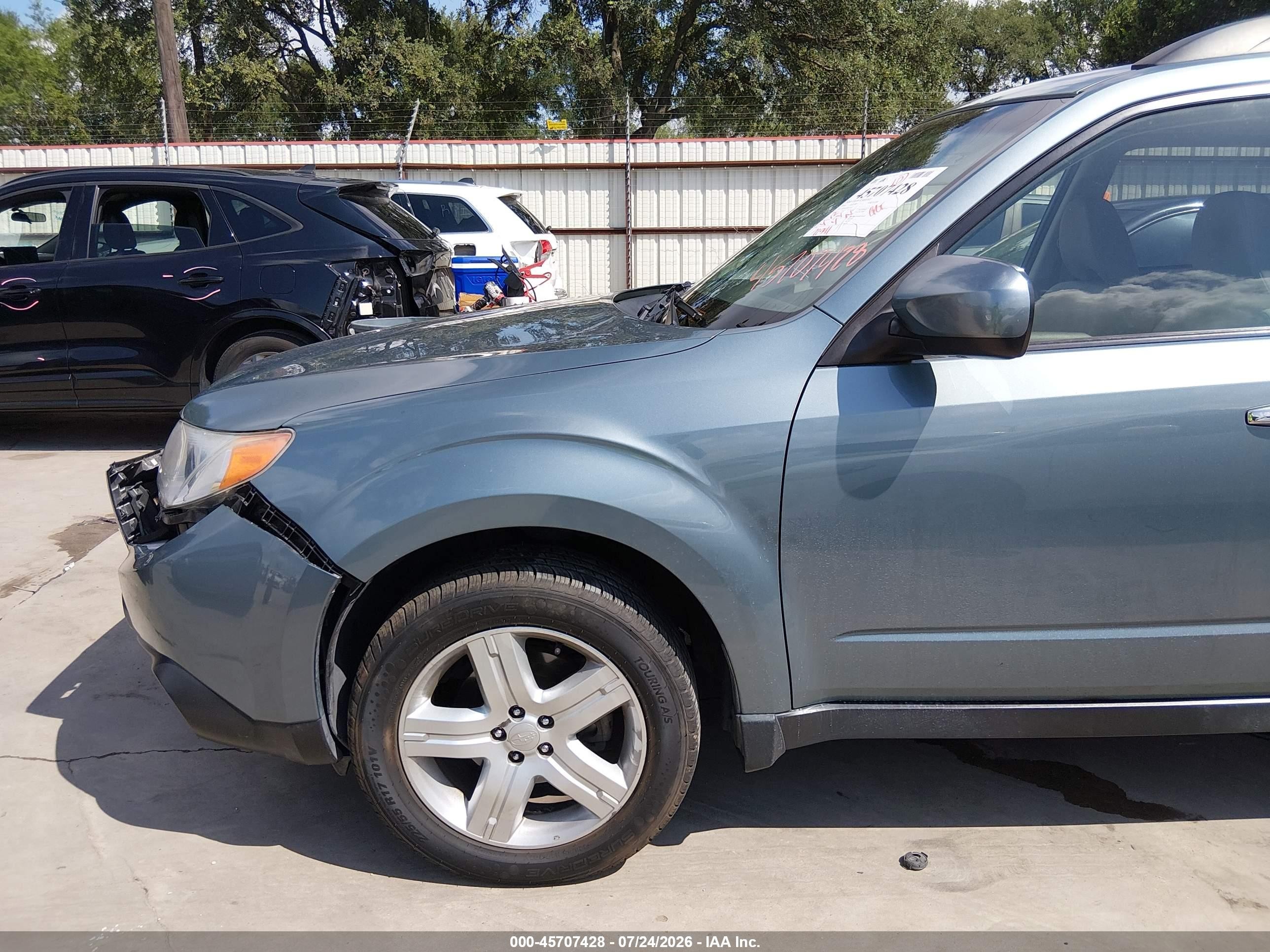 2009 Subaru Forester 2.5x Teal vin: JF2SH63699H730445