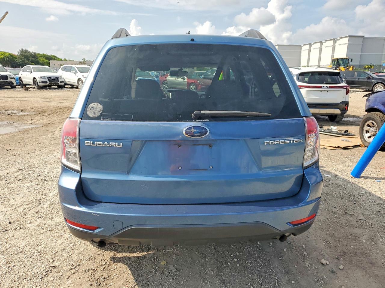 2009 Subaru Forester 2.5x Premium Blue vin: JF2SH63699H750016