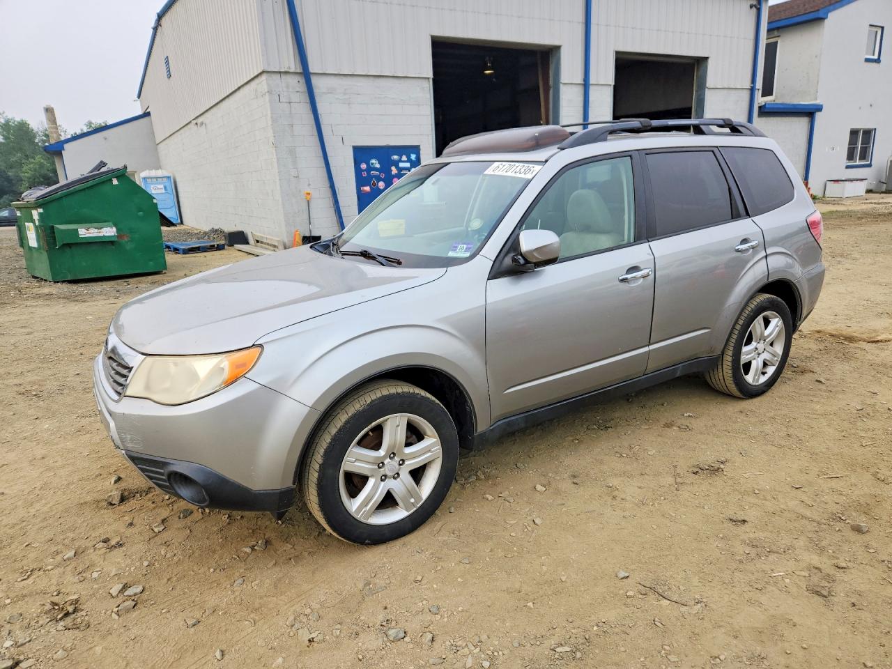 2009 Subaru Forester 2.5x Premium Silver vin: JF2SH636X9H742345