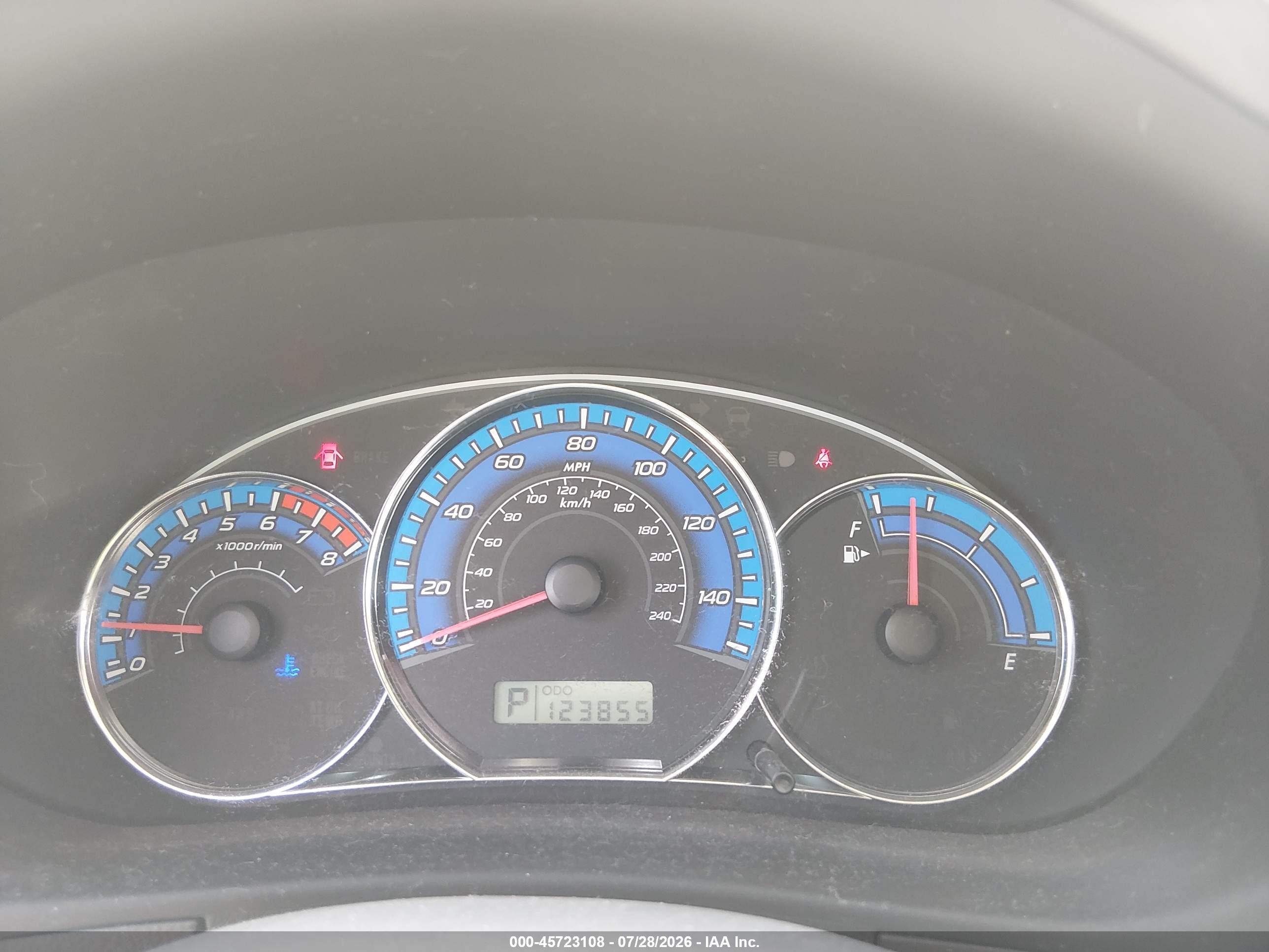 2009 Subaru Forester 2.5x Silver vin: JF2SH636X9H754947