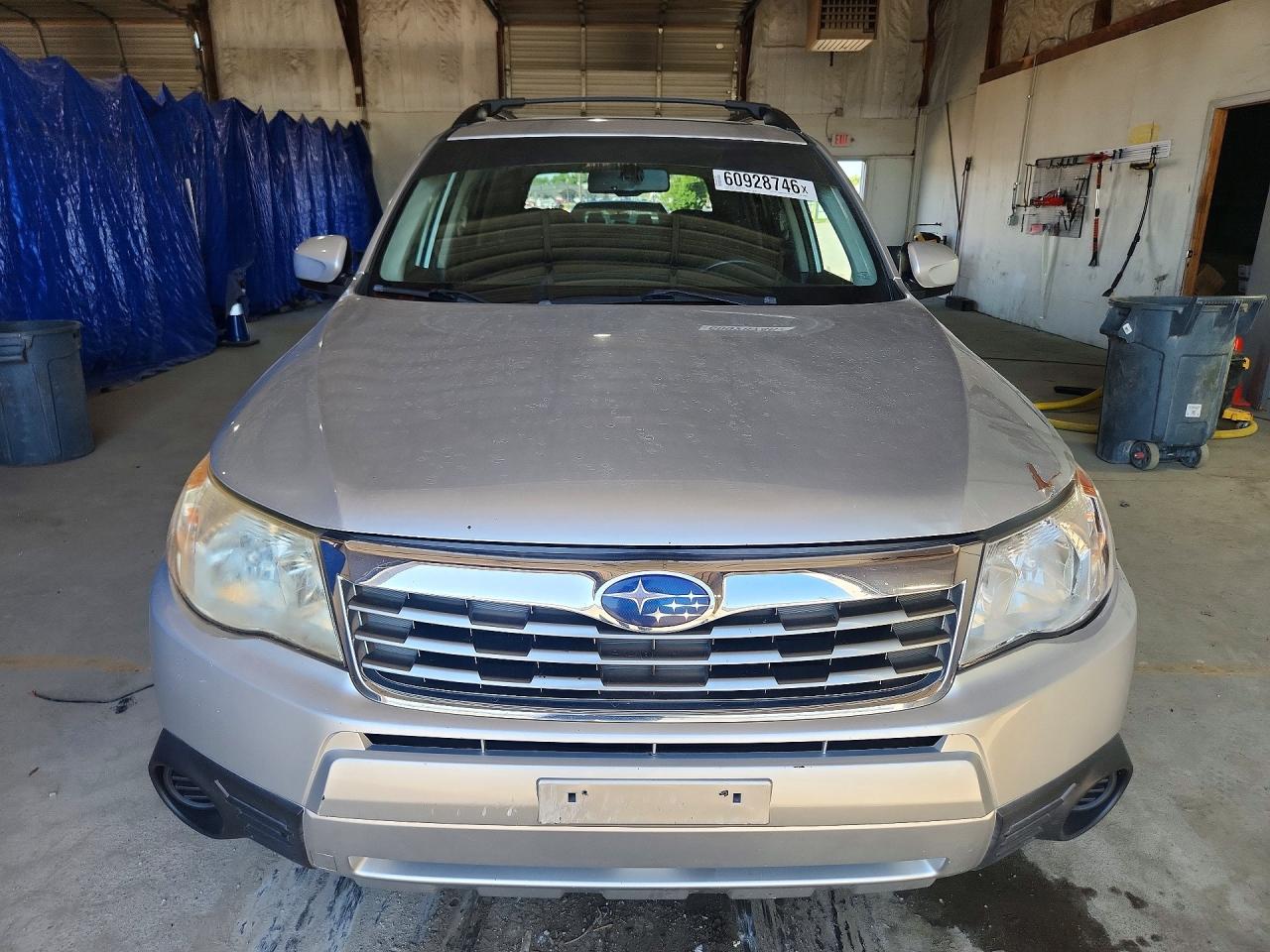 2009 Subaru Forester 2.5x Premium Silver vin: JF2SH636X9H769299