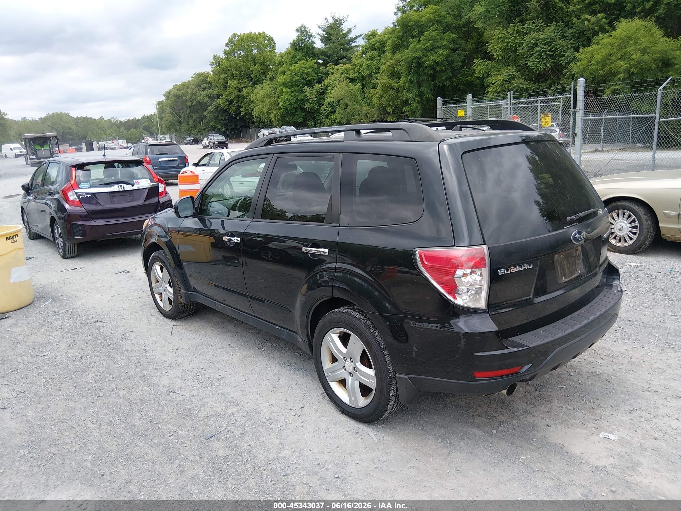 2009 Subaru Forester 2.5x Limited Black vin: JF2SH64609H749397
