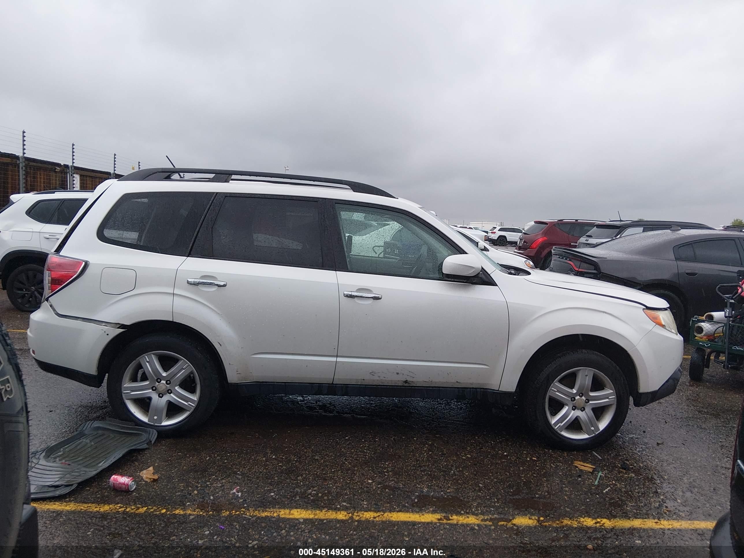 2009 Subaru Forester 2.5x Limited White vin: JF2SH64629H719933