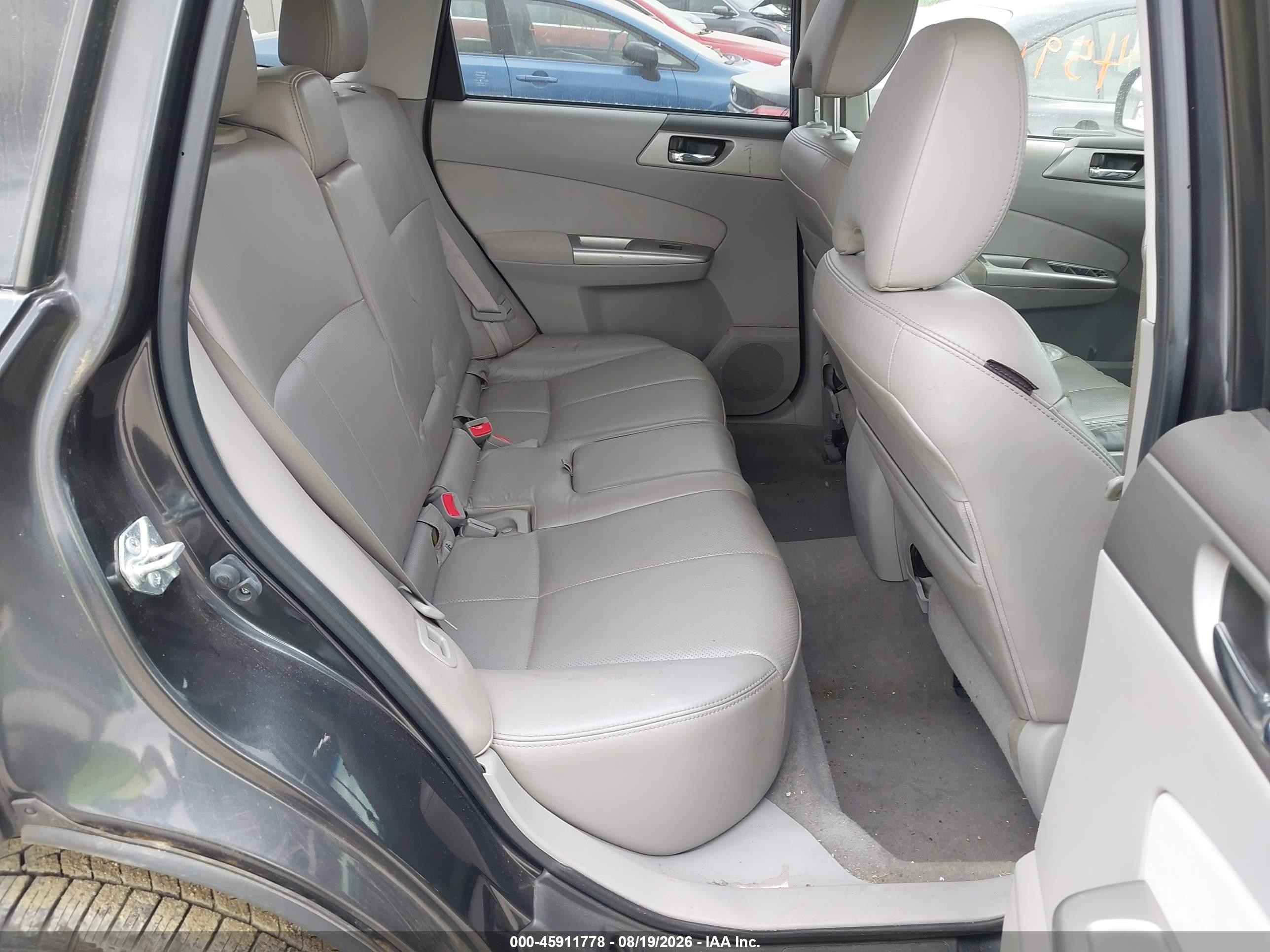 2009 Subaru Forester 2.5x Limited Blue vin: JF2SH64639H734571