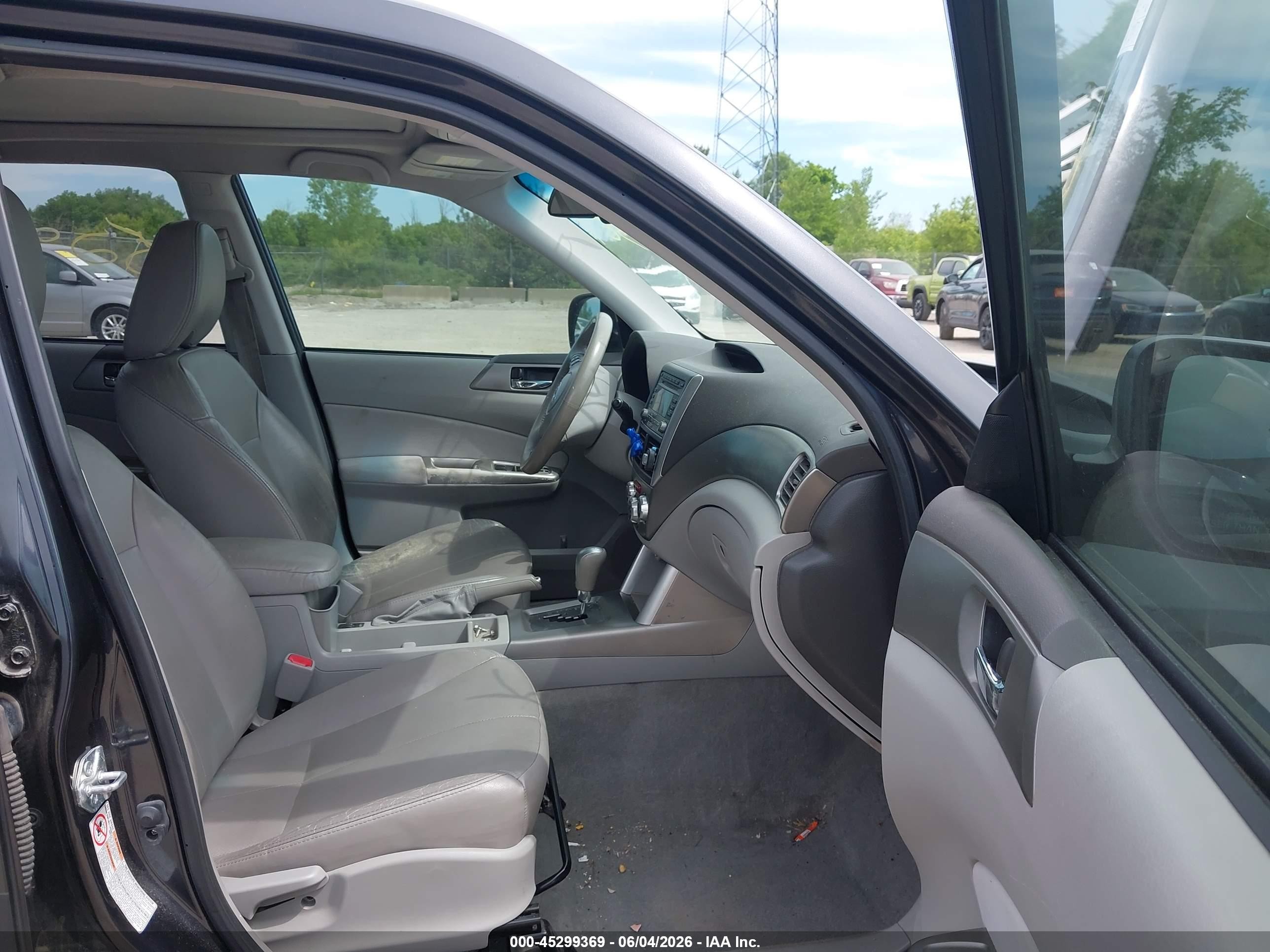 2009 Subaru Forester 2.5x L.l. Bean Edition Серый vin: JF2SH64649H714880