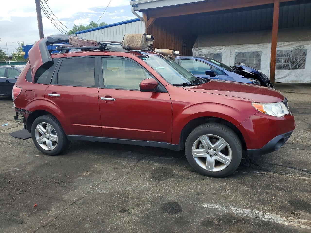 2009 Subaru Forester 2.5x Limited Burgundy vin: JF2SH64649H715303