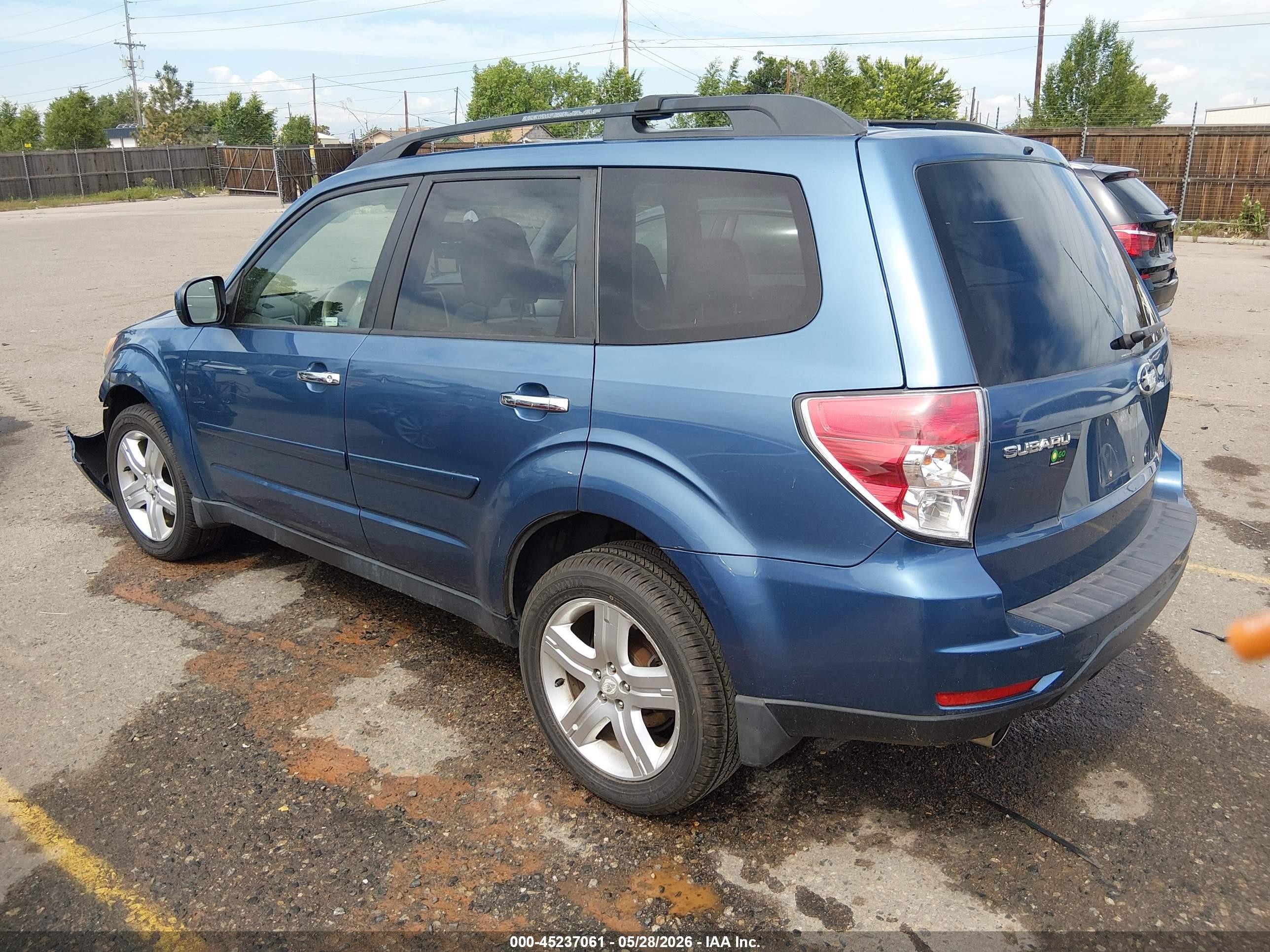 2009 Subaru Forester 2.5x Limited Синий vin: JF2SH64649H753498