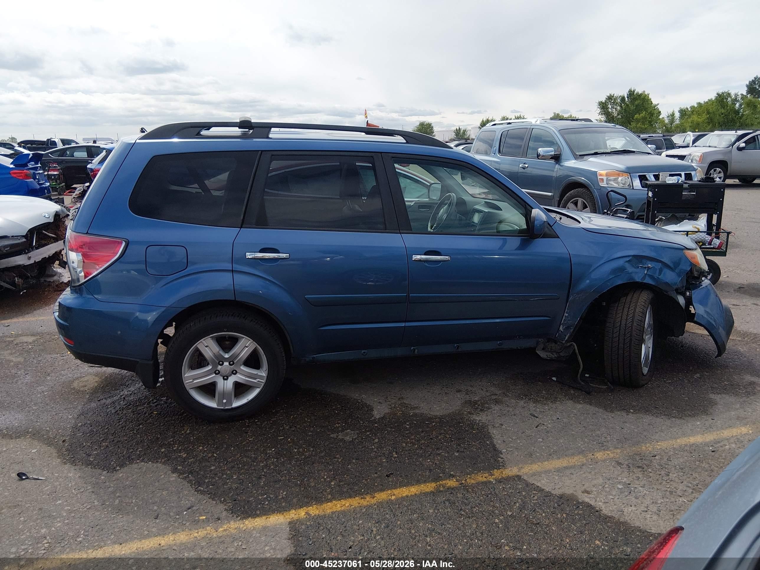 2009 Subaru Forester 2.5x Limited Синий vin: JF2SH64649H753498