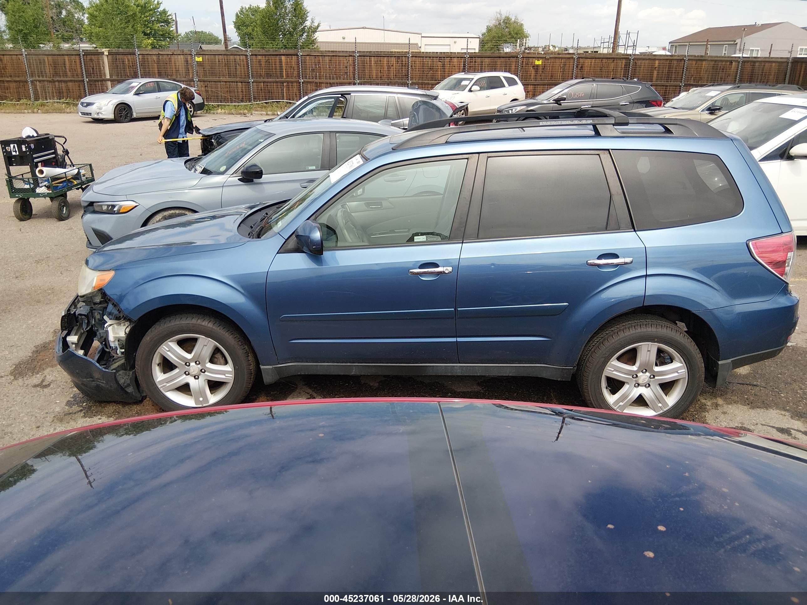 2009 Subaru Forester 2.5x Limited Синий vin: JF2SH64649H753498